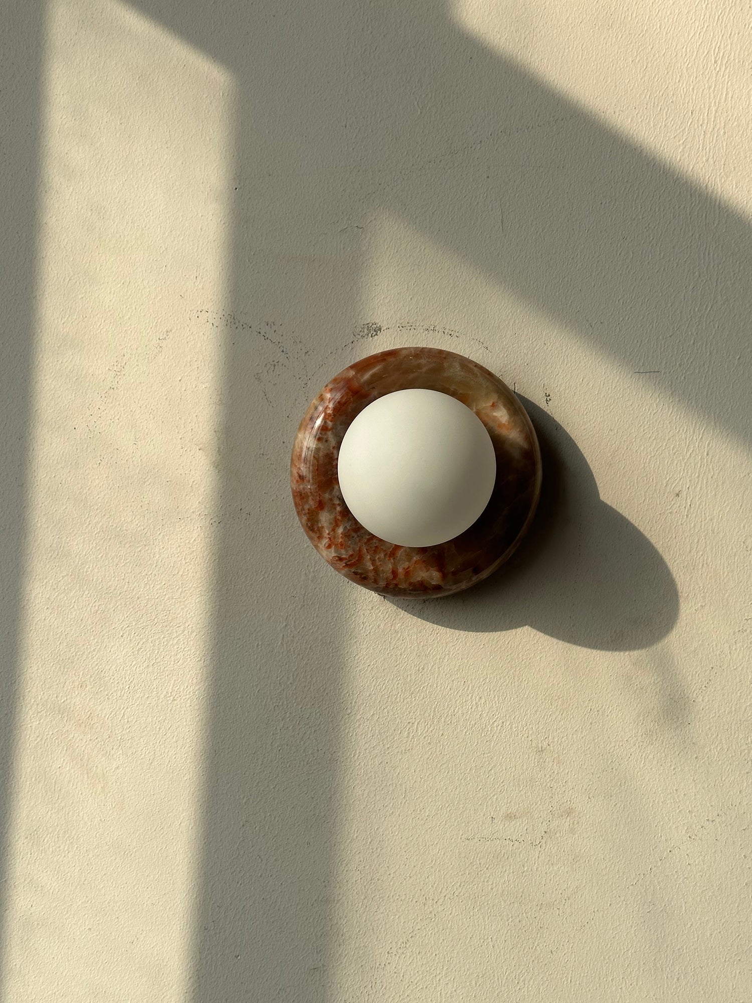 Wyno Wall Light