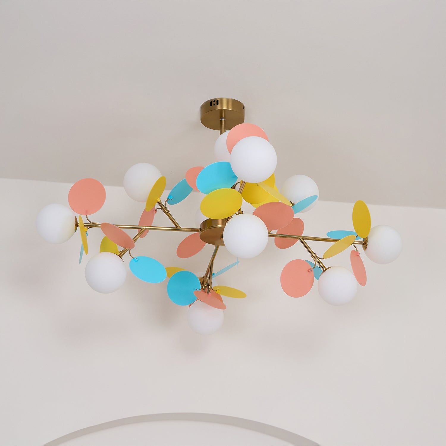 Rioan Chandelier