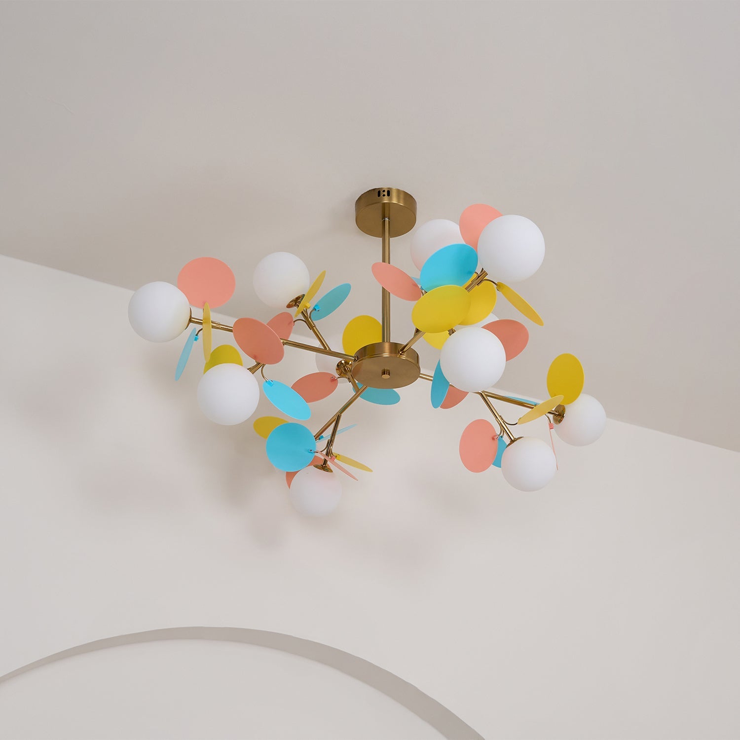 Rioan Chandelier