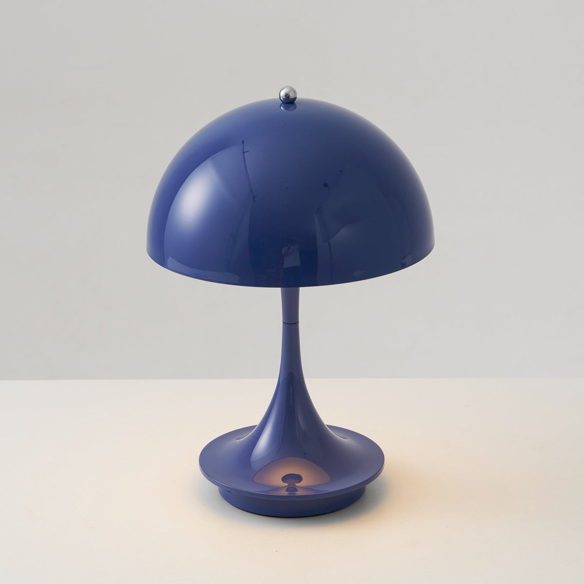Rivum Outdoor Table Lamp