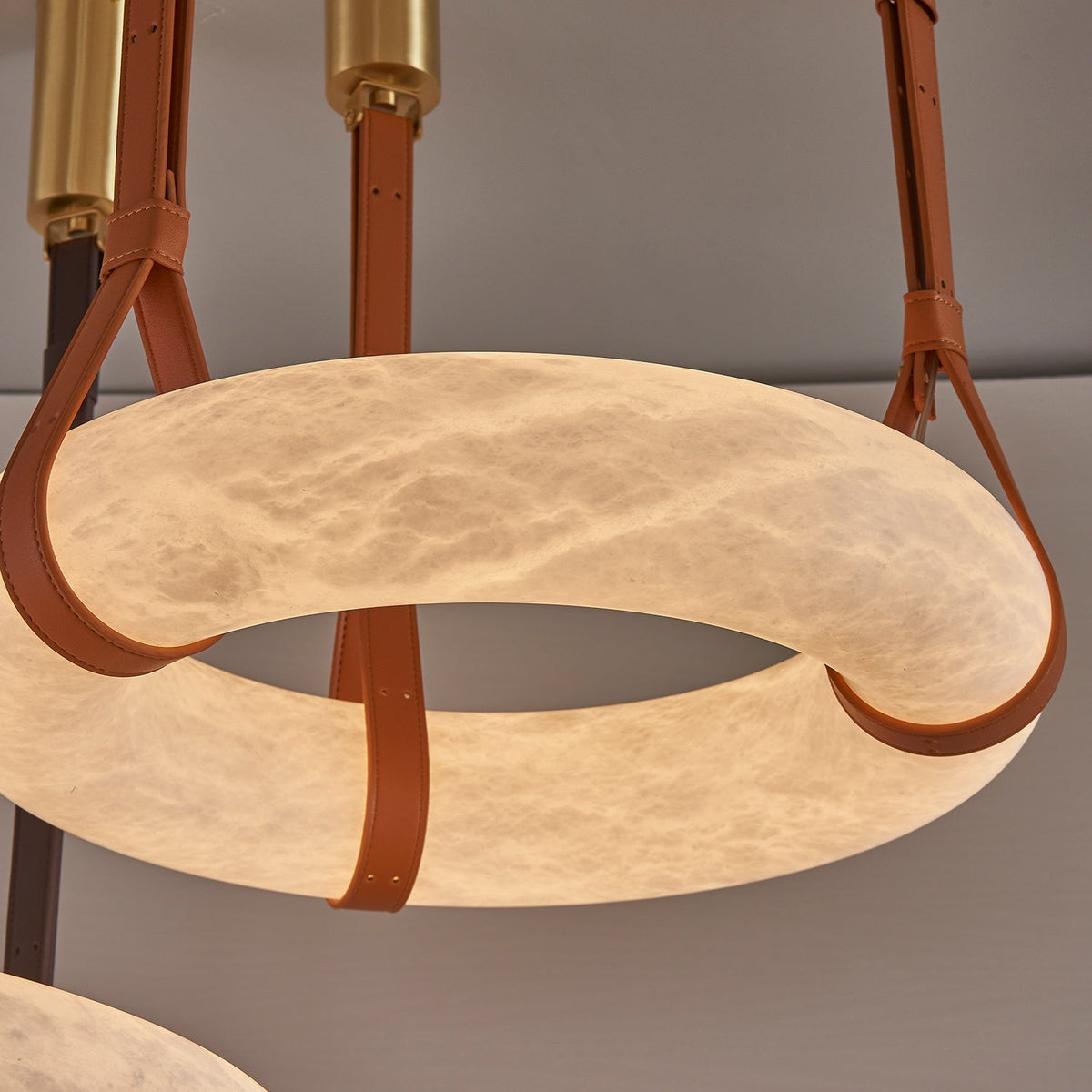 Velama Round Pendant Light