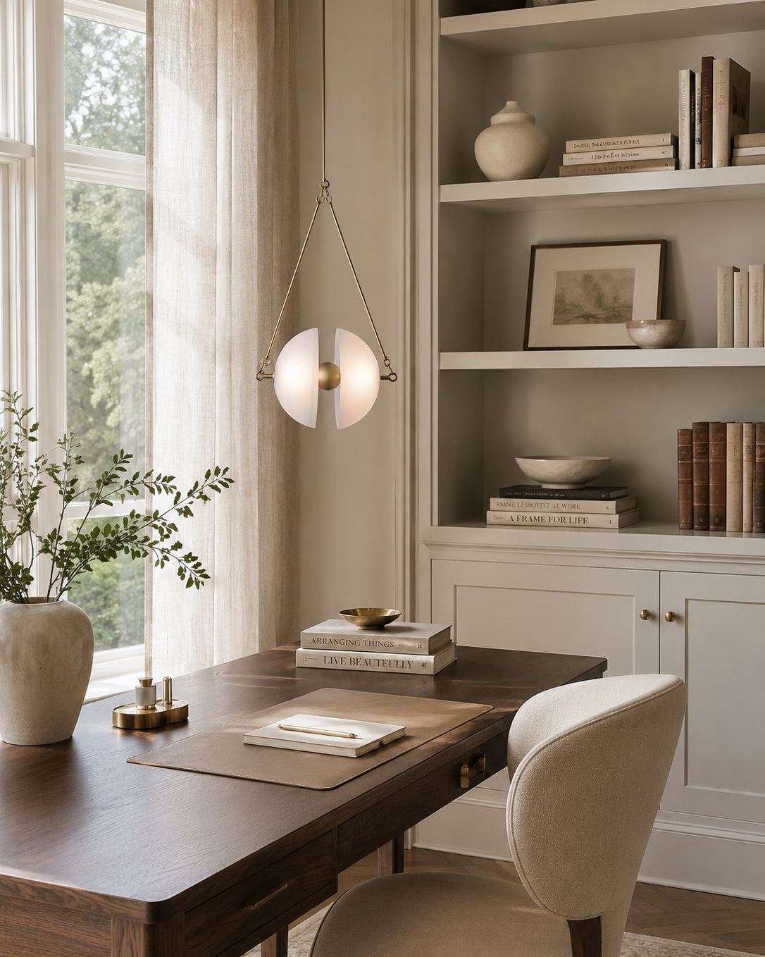 Orenino Sculptural Pendant Light