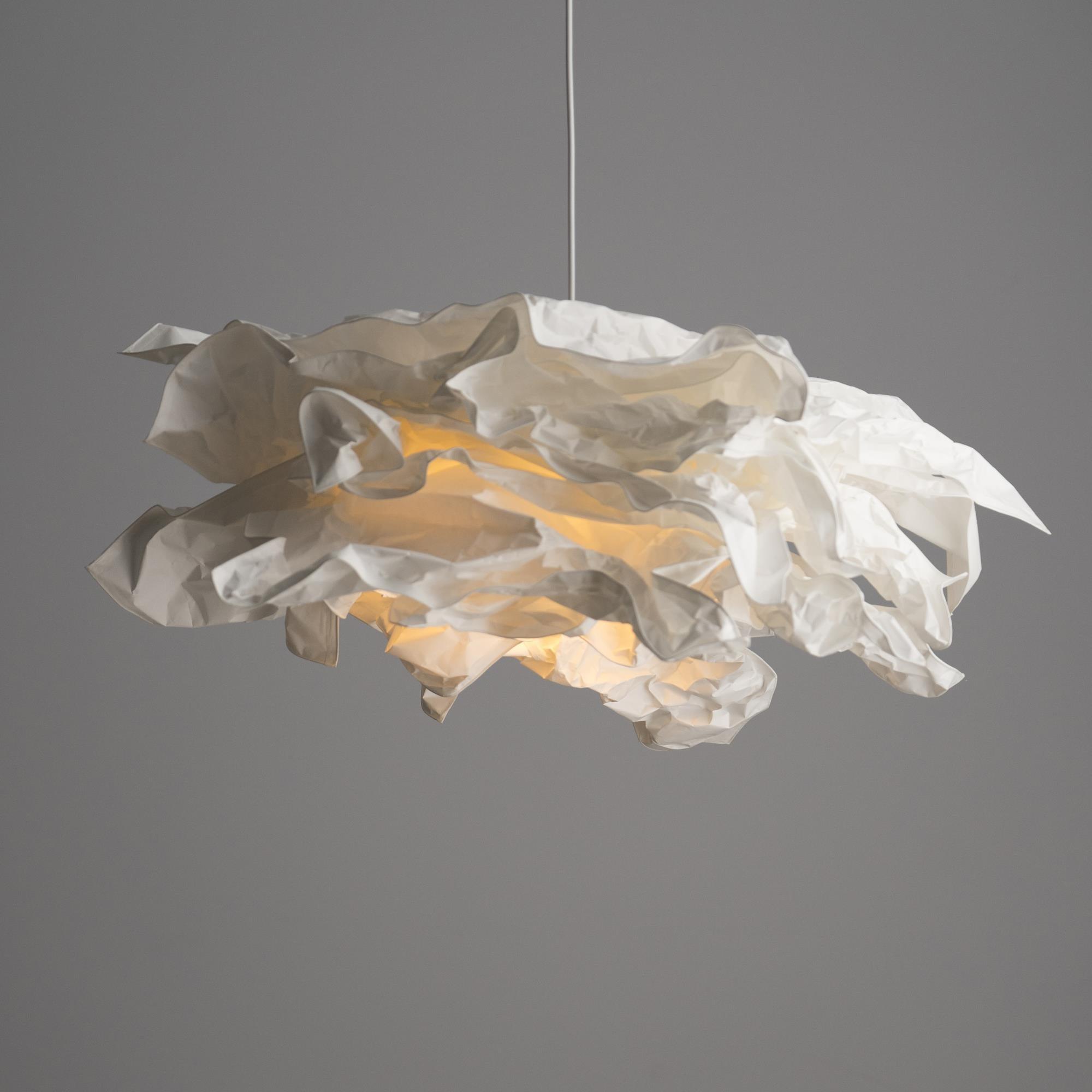 Neroleyen Pendant Light