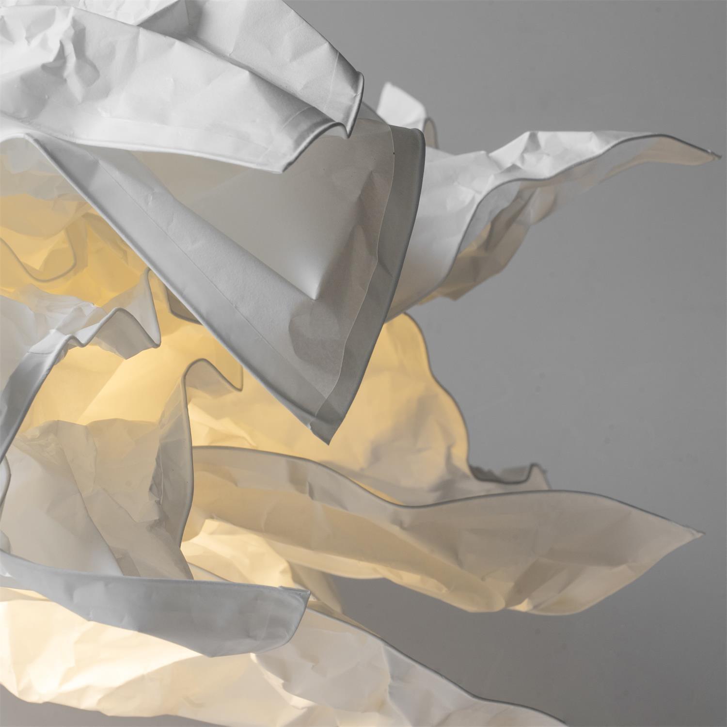 Neroleyen Pendant Light