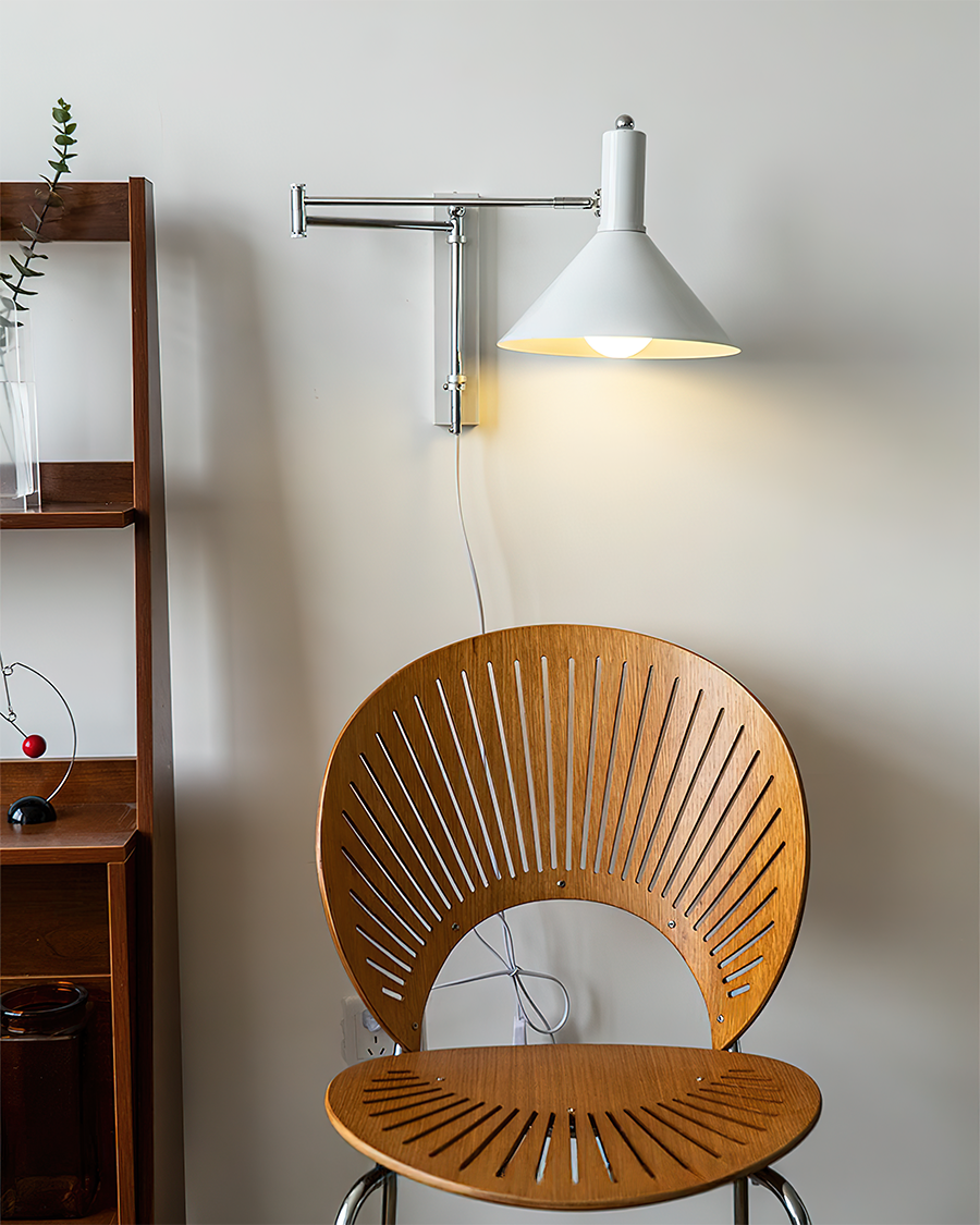 Caska Wall Light