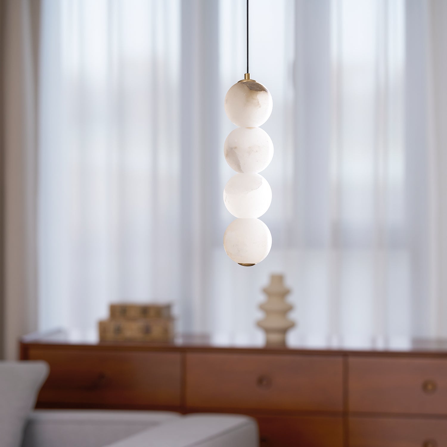Torlenor Alabaster Pendant Light