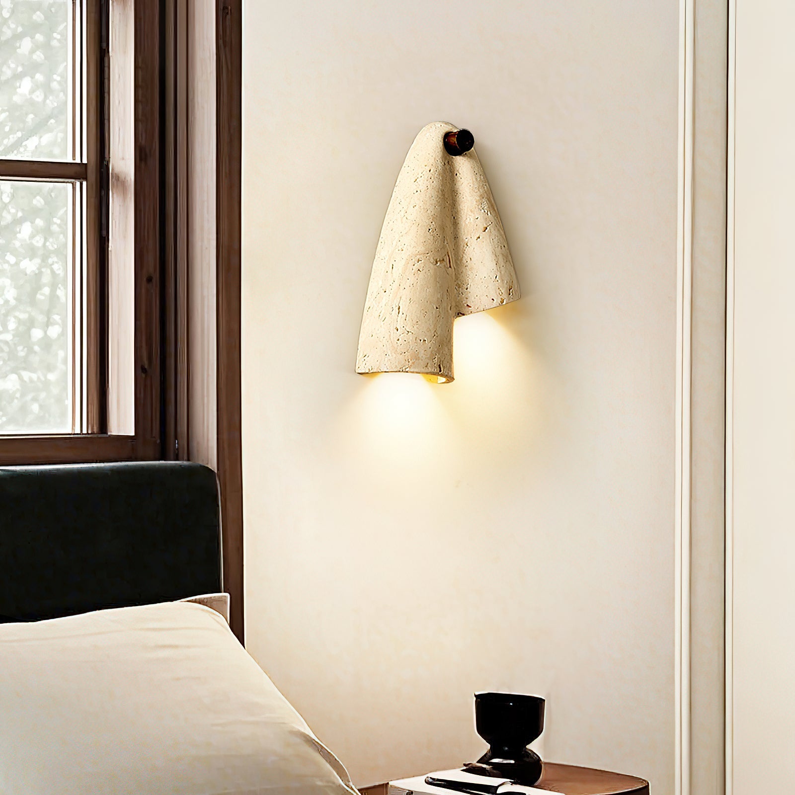 Kaiton Wall Light