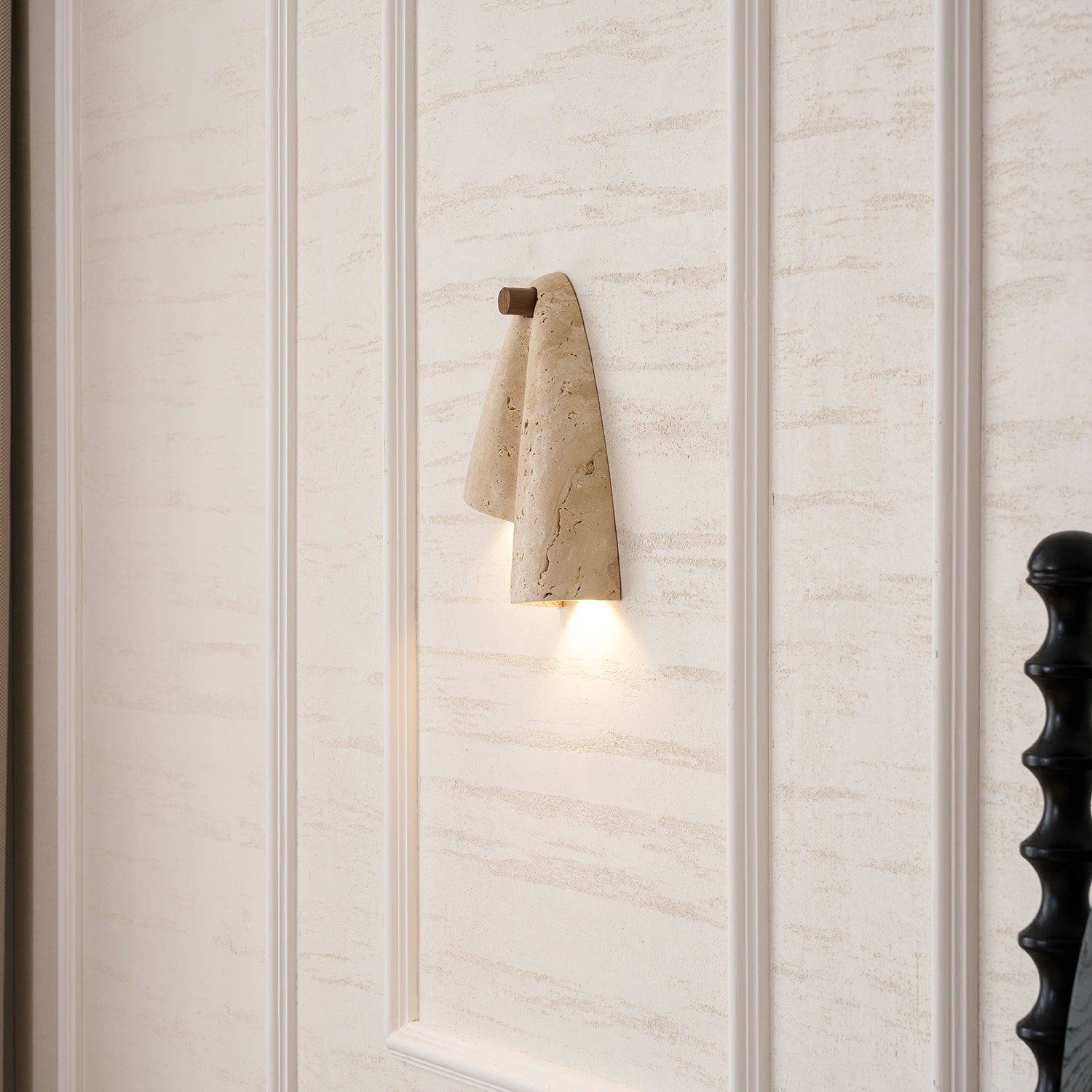 Kaiton Wall Light