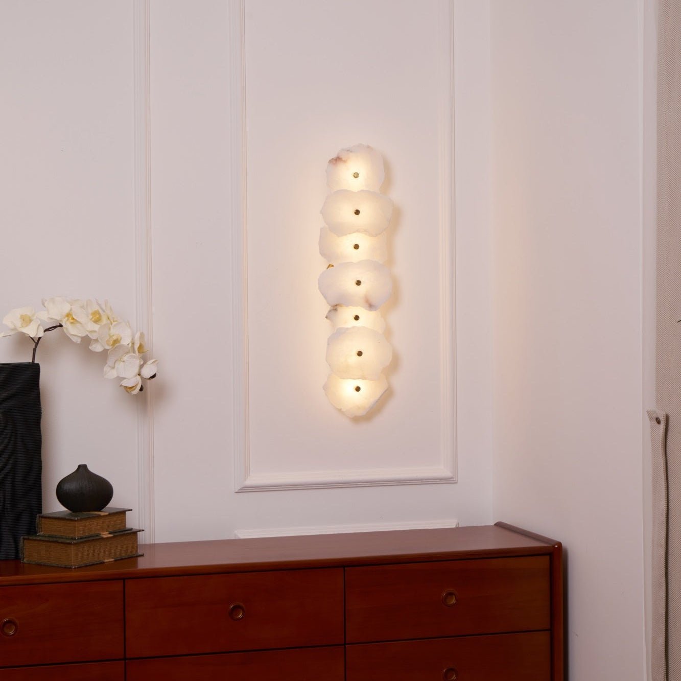 Westaylen Modern Wall Light