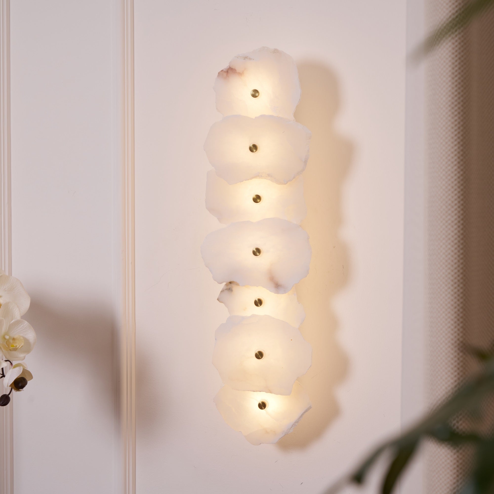Westaylen Modern Wall Light