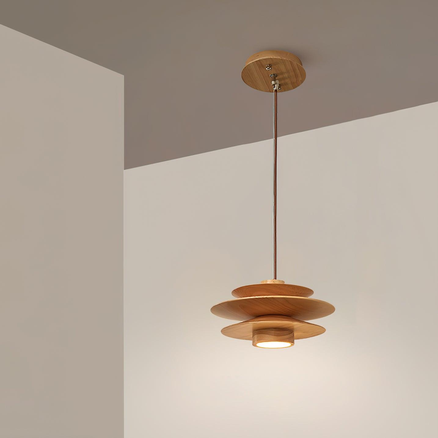 Larkio Pendant Light