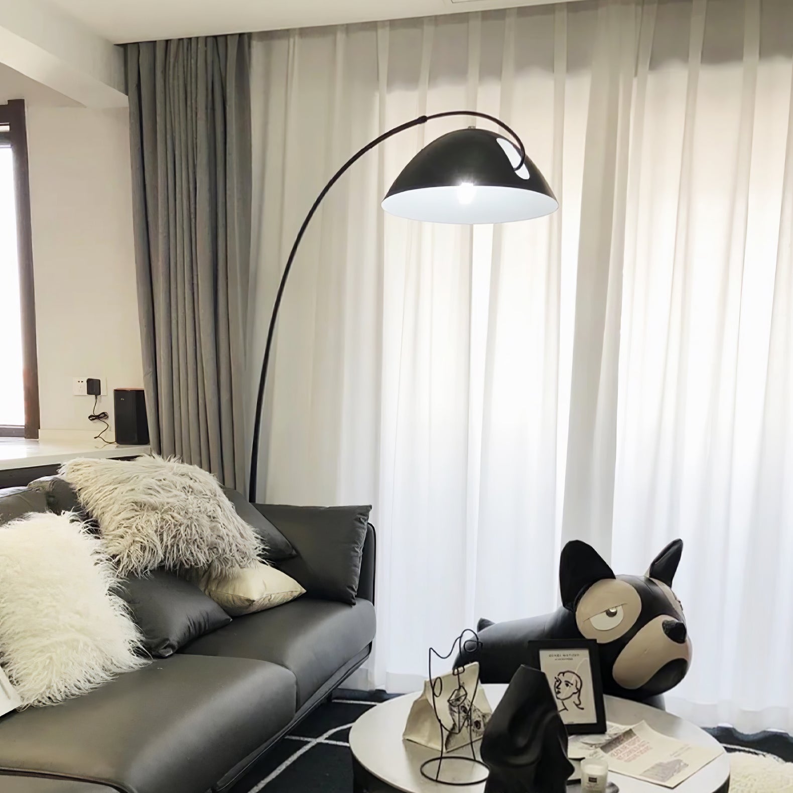 Deli Arc Floor Lamp