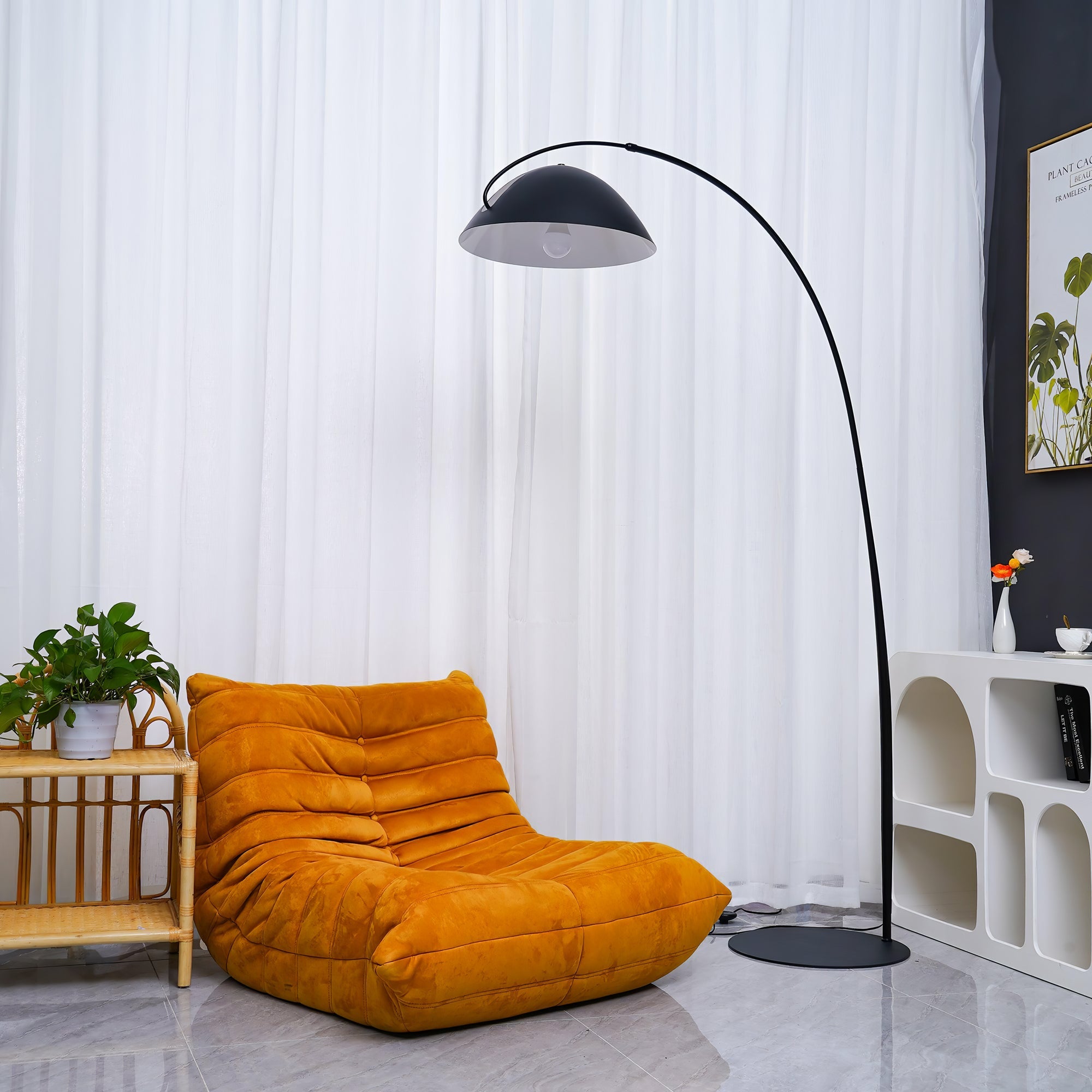 Deli Arc Floor Lamp