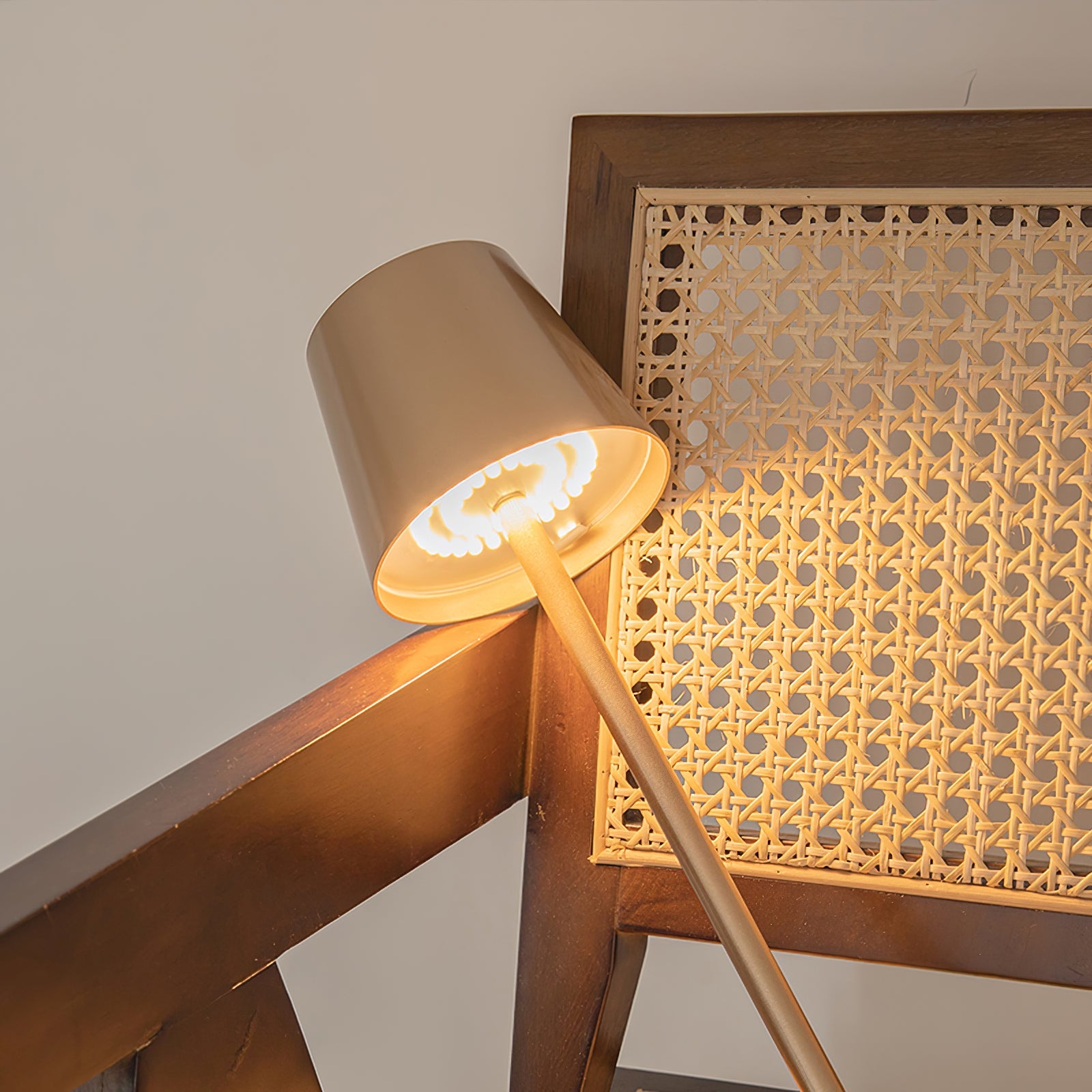 Elkeden Outdoor Table Lamp