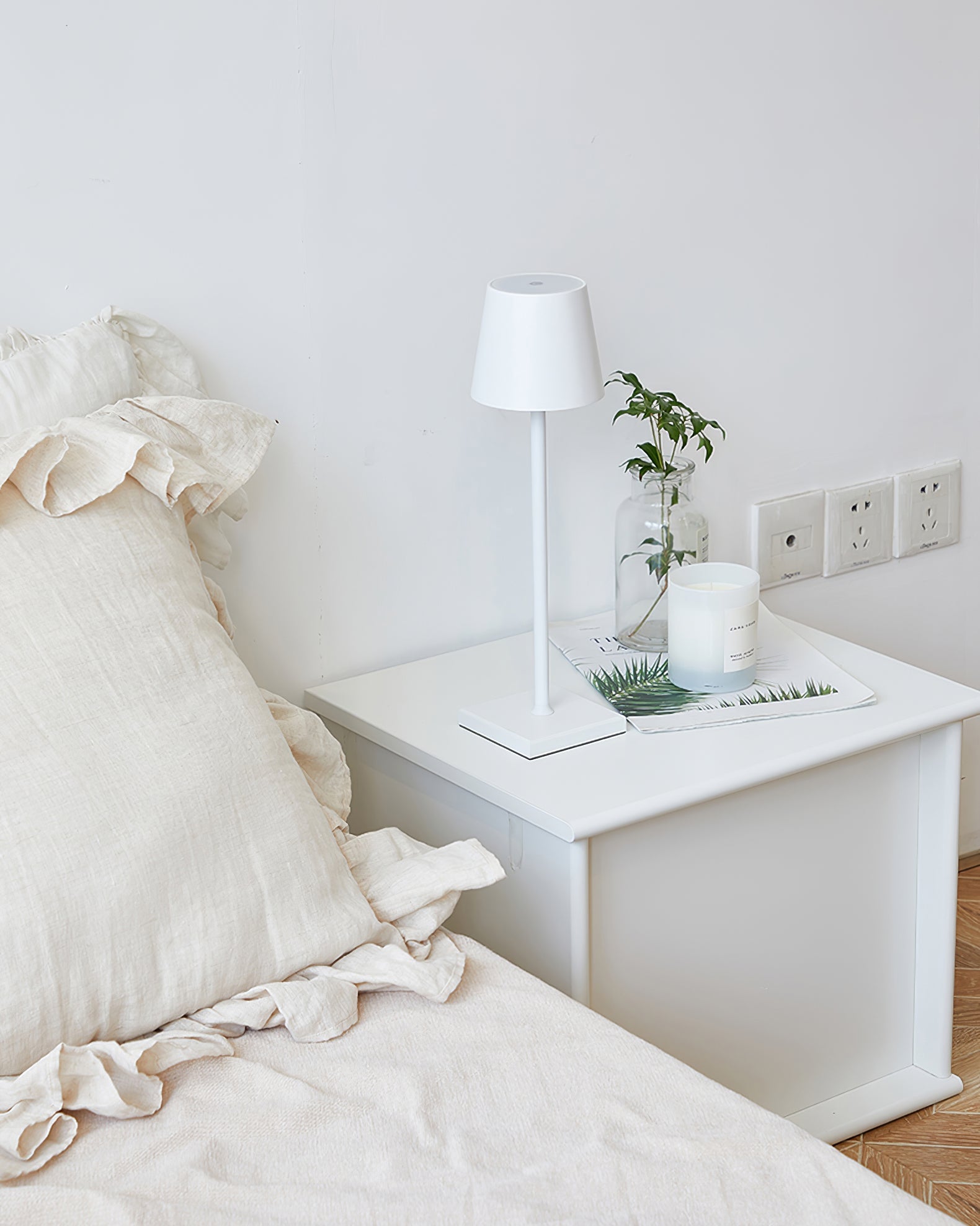 Elkeden Outdoor Table Lamp