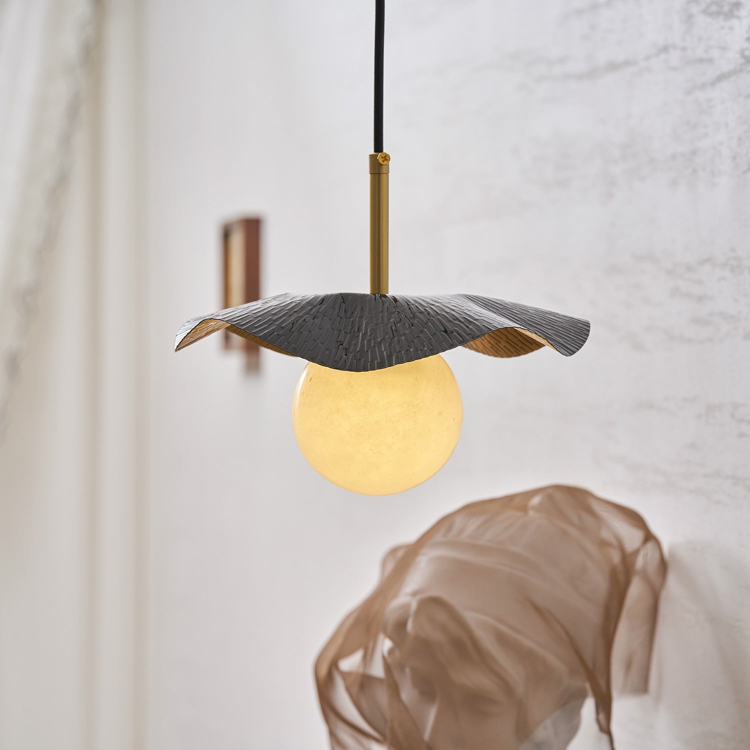 Haleve Pendant Light