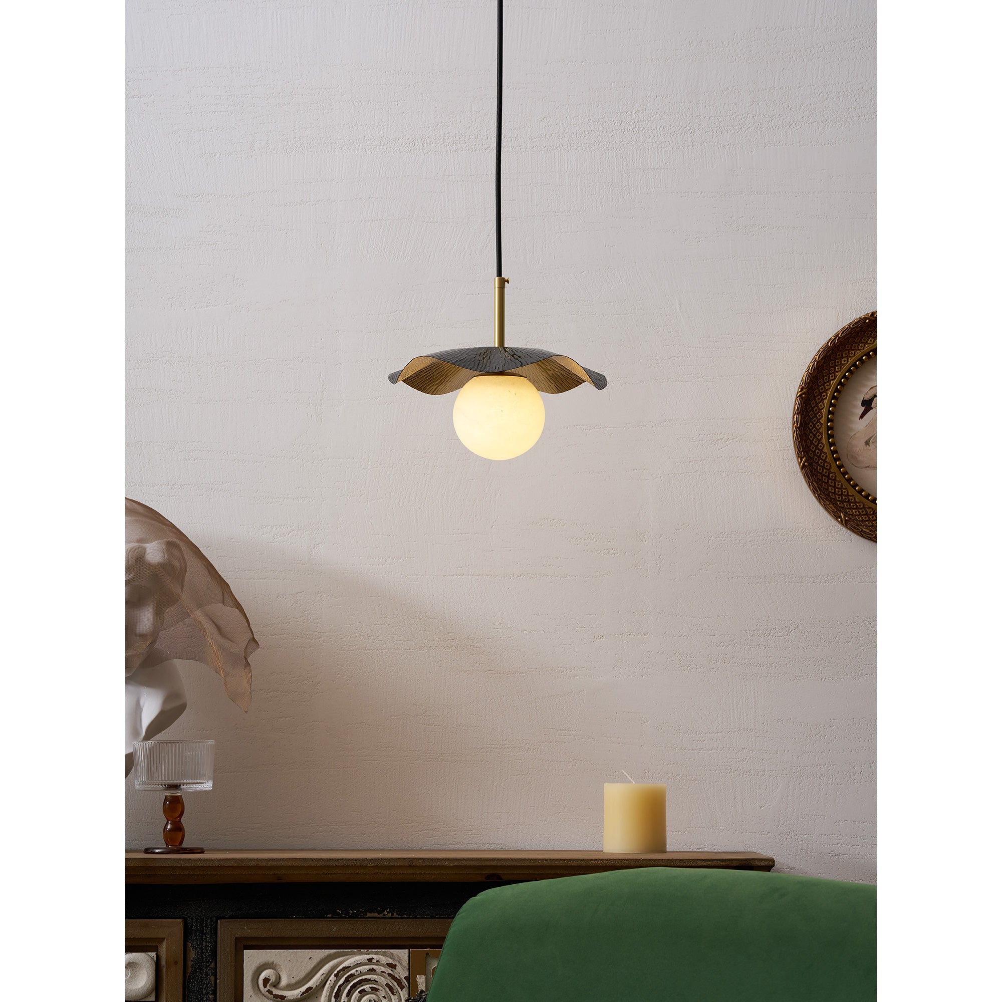 Haleve Pendant Light