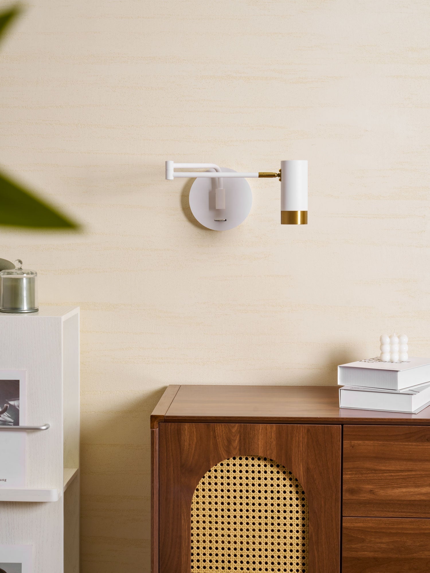 Soraon Linear Wall Light