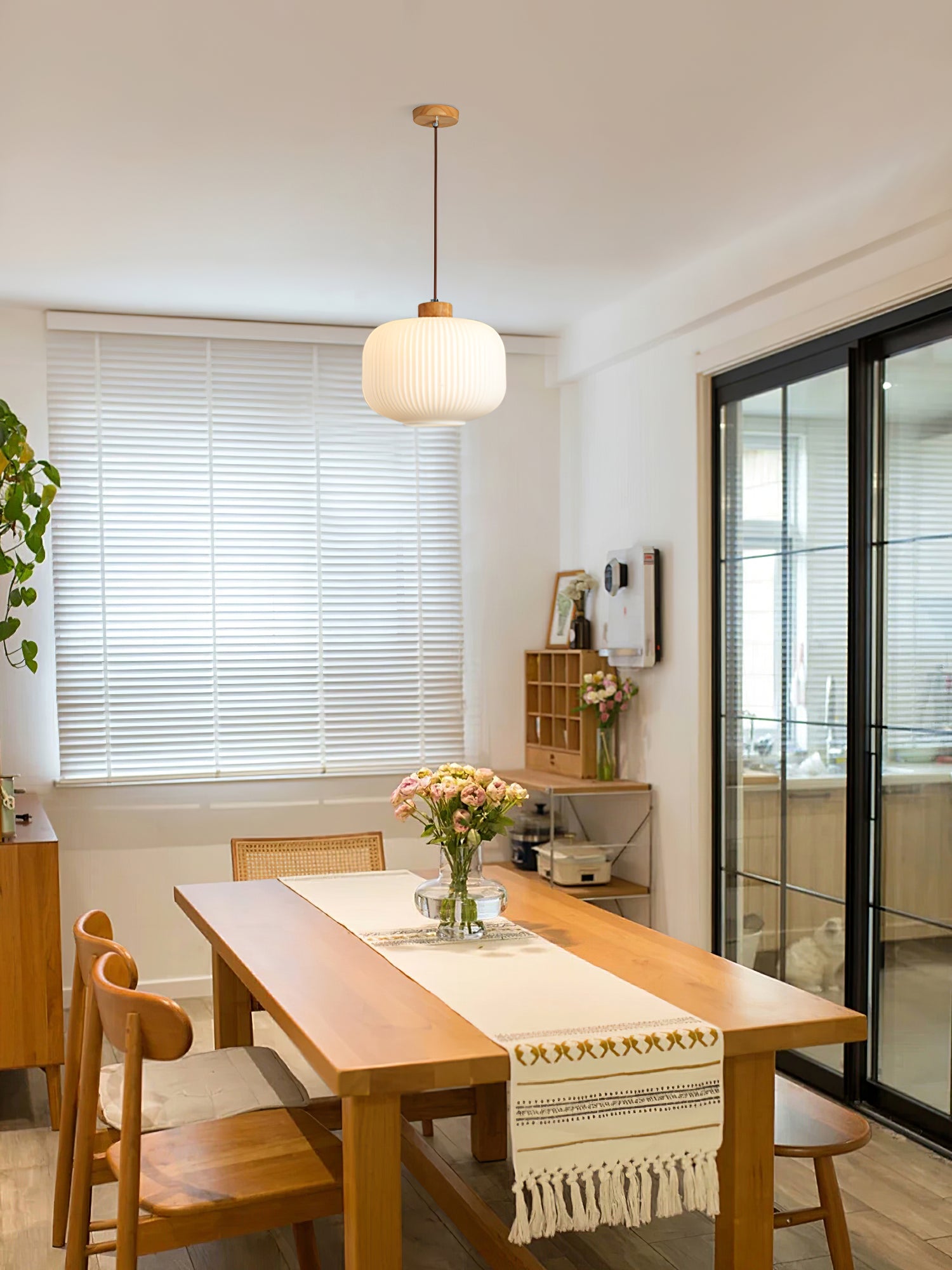 Finwyn Ribbed Pendant Light