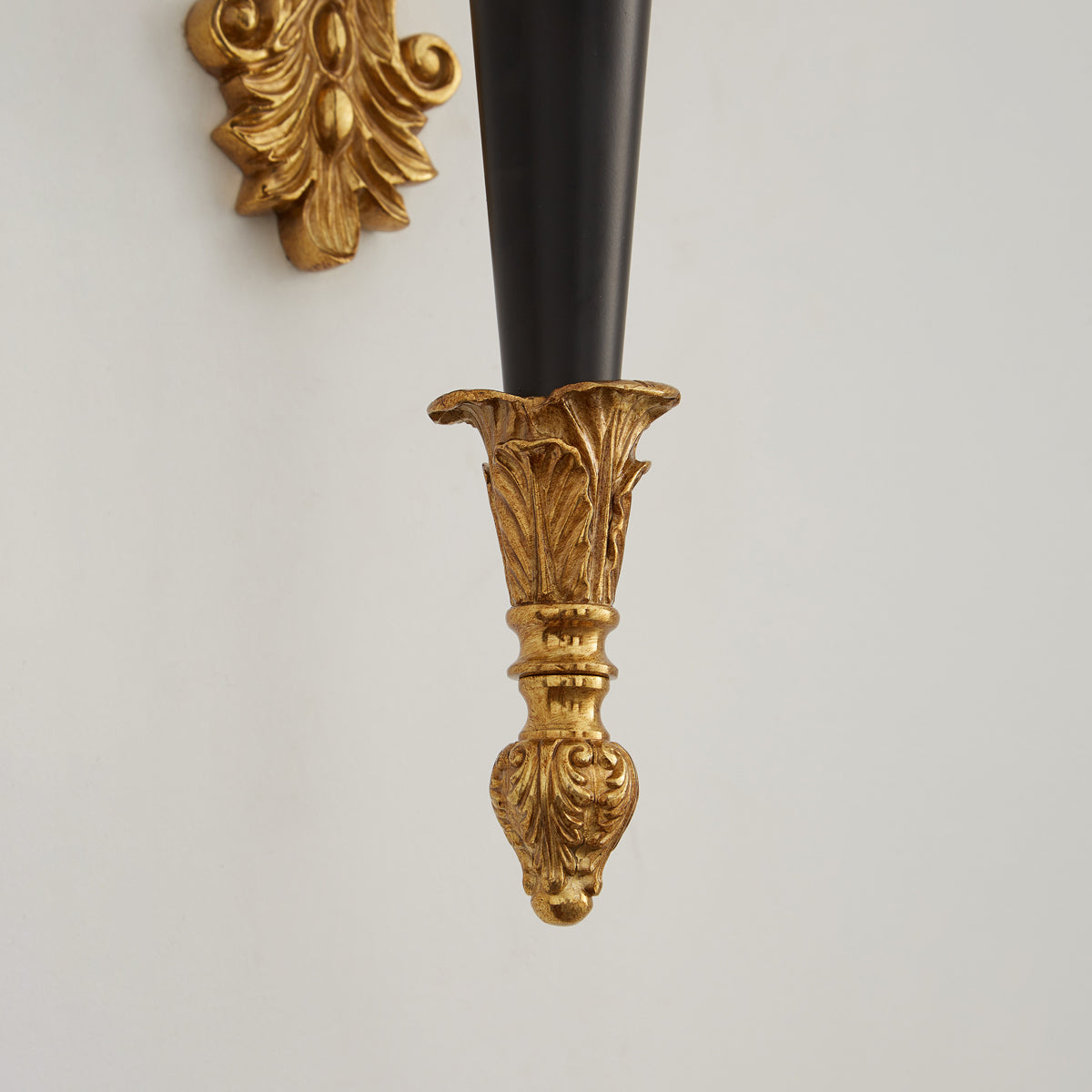 Kiroello Torch Wall Light