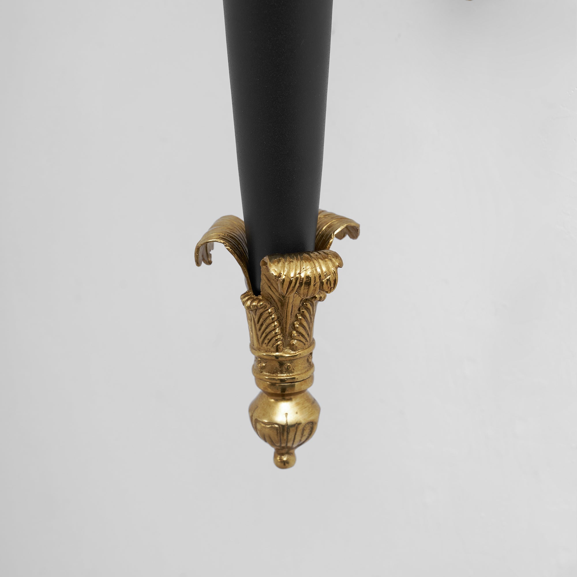 Kiroello Torch Wall Light