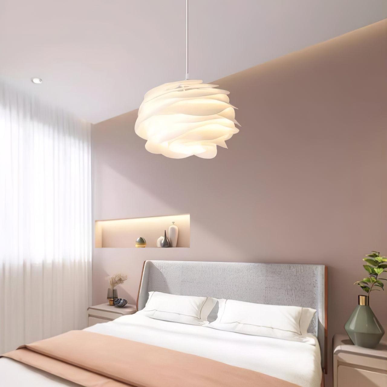 Emmius Floral Pendant Light