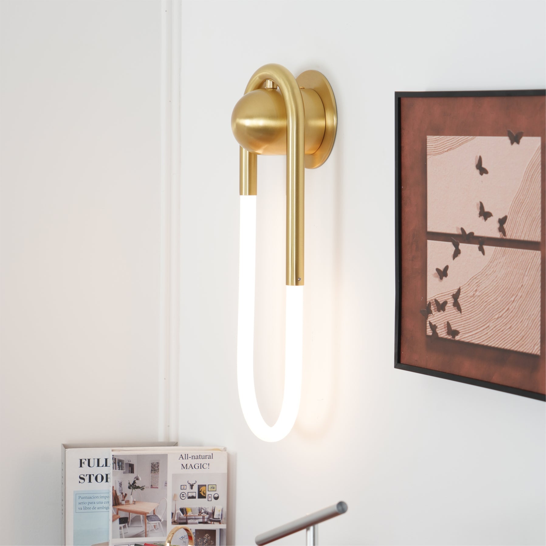 Macove Loop Wall Light