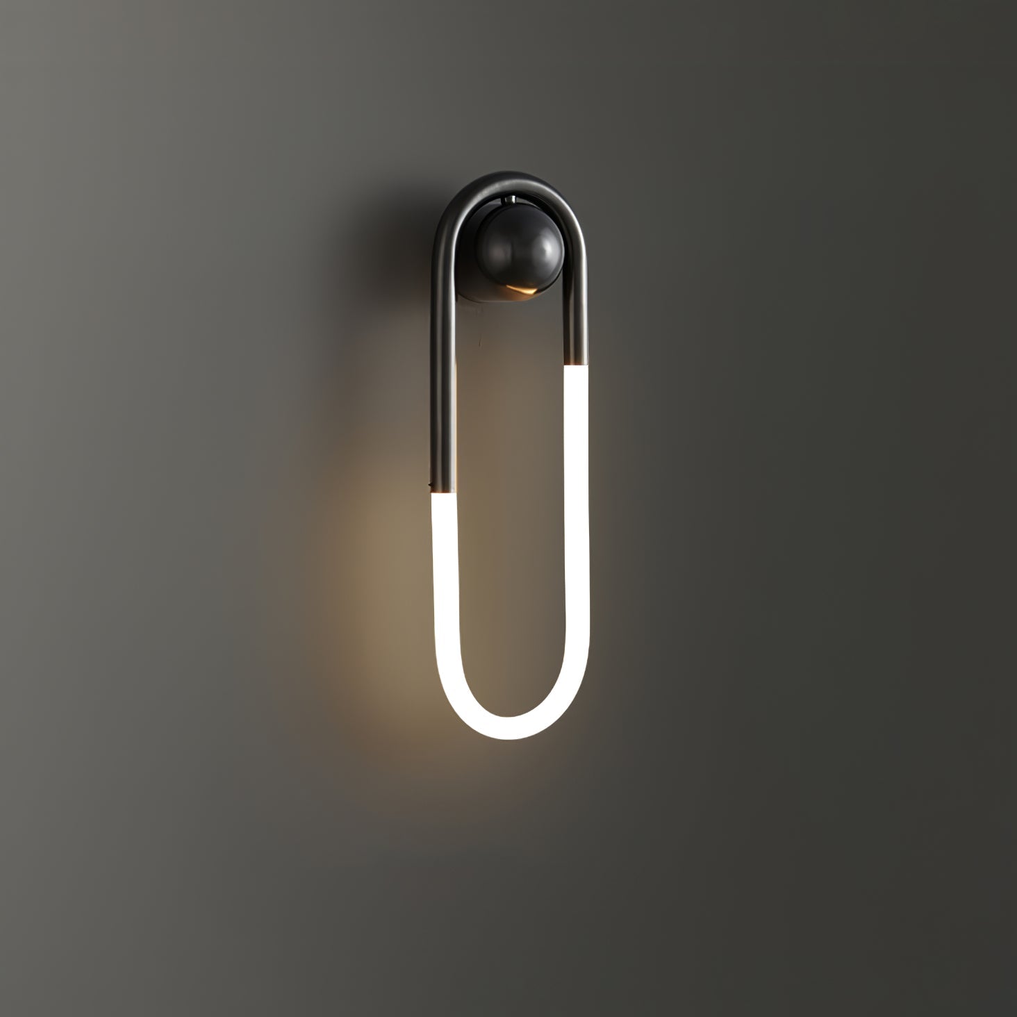 Macove Loop Wall Light