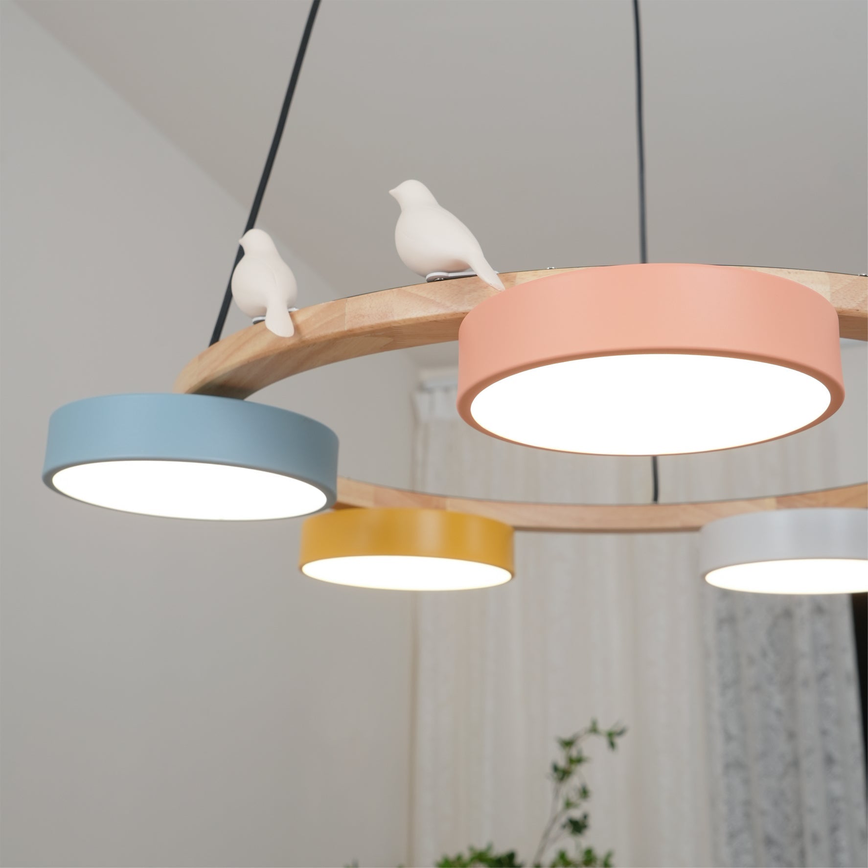 Halevira Round Pendant Light