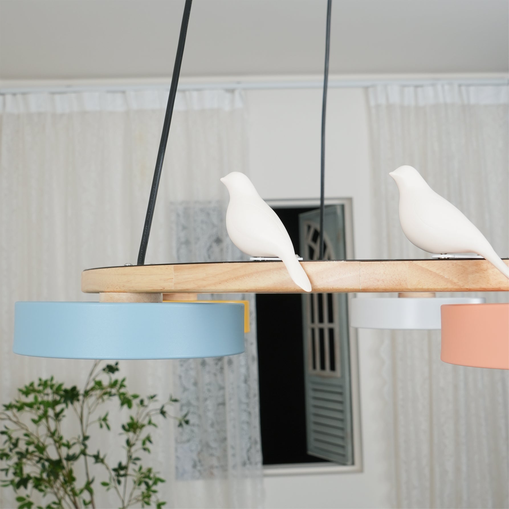 Halevira Round Pendant Light