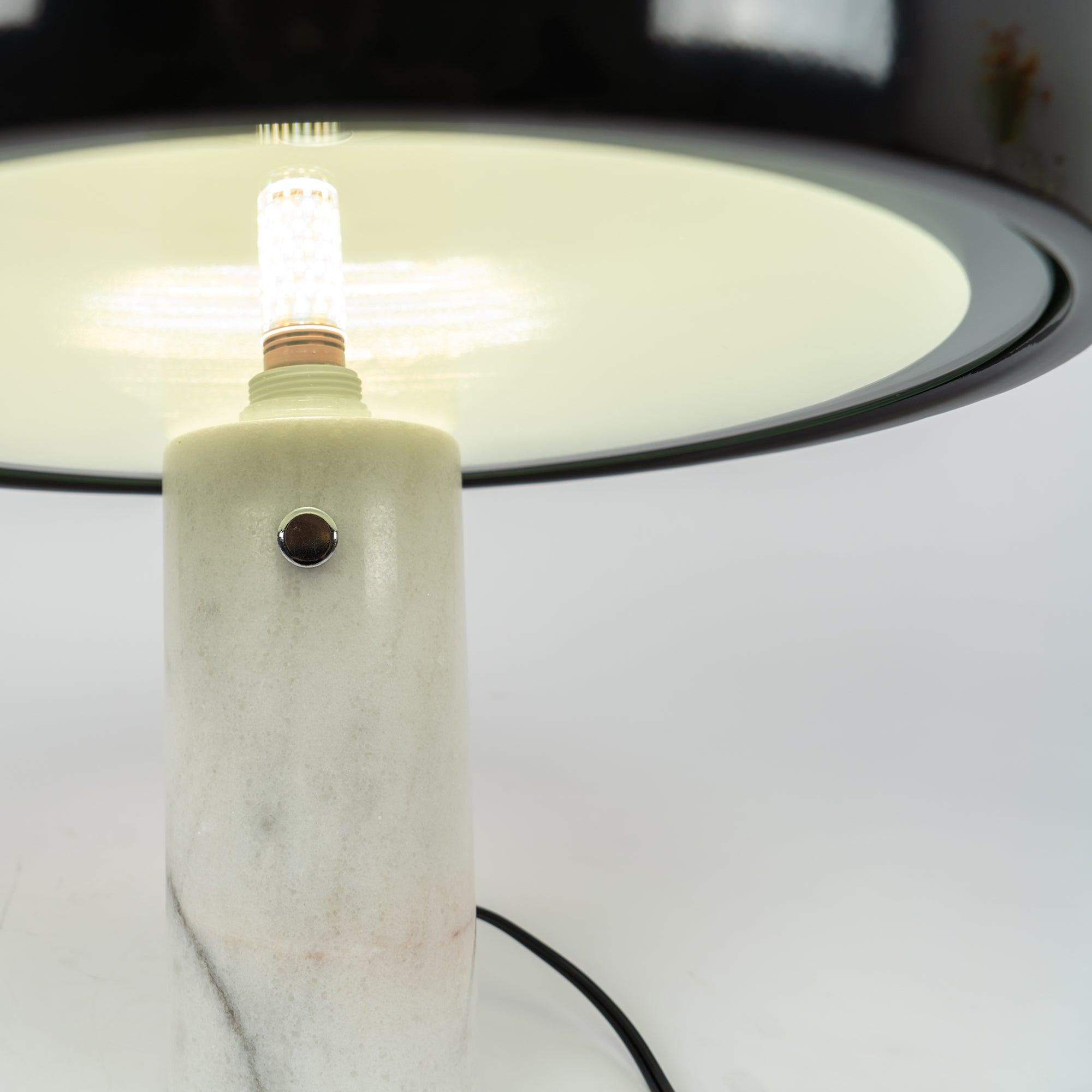 Wiloma Table Lamp
