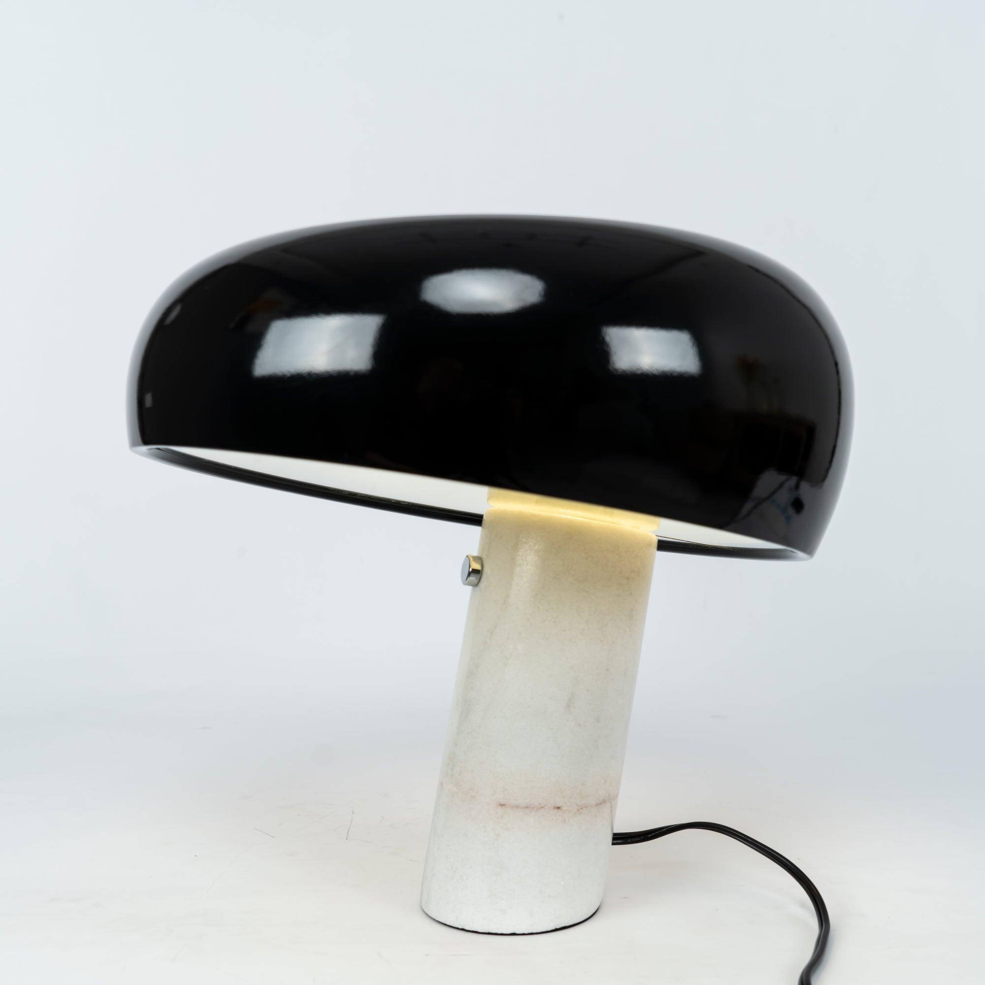 Wiloma Table Lamp