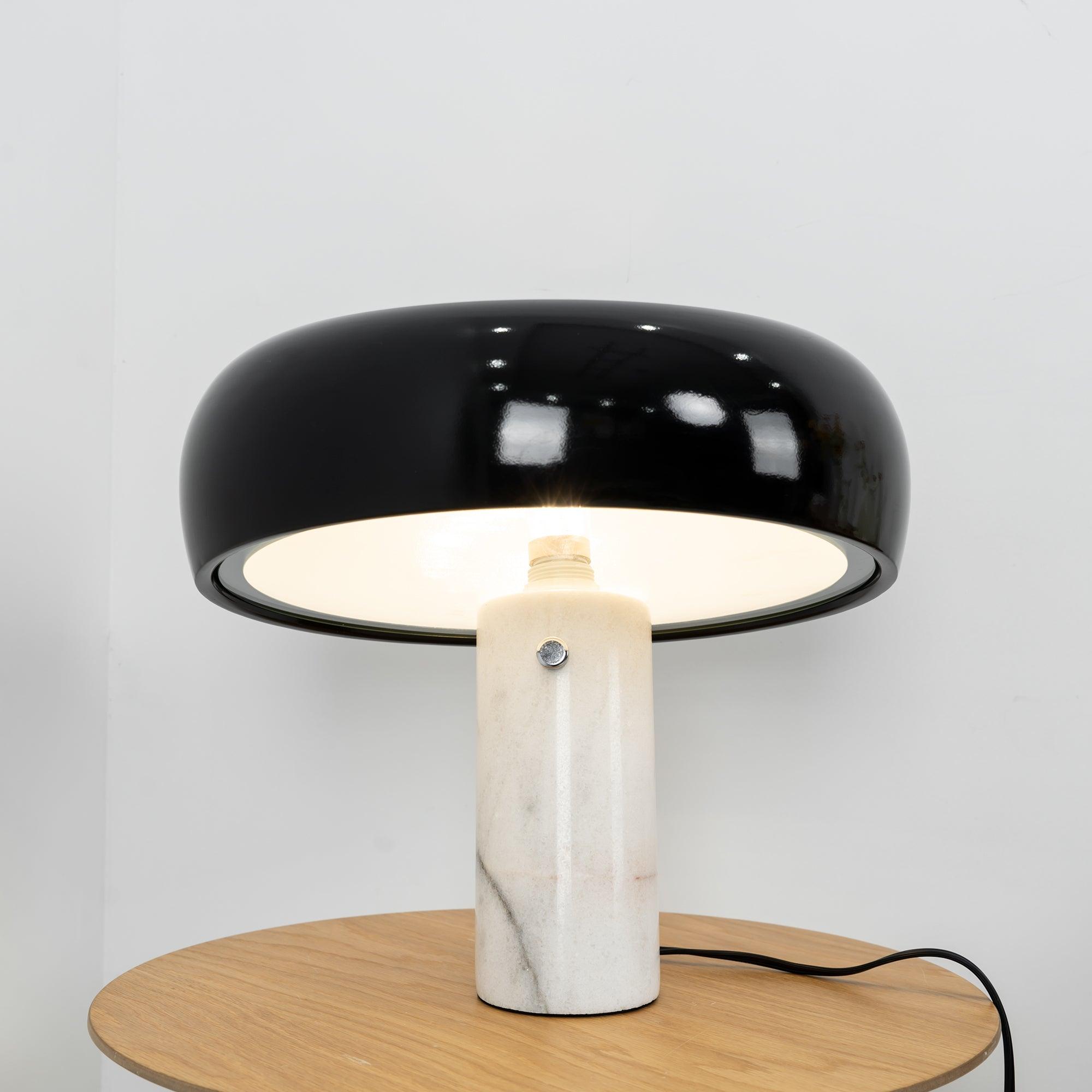 Wiloma Table Lamp