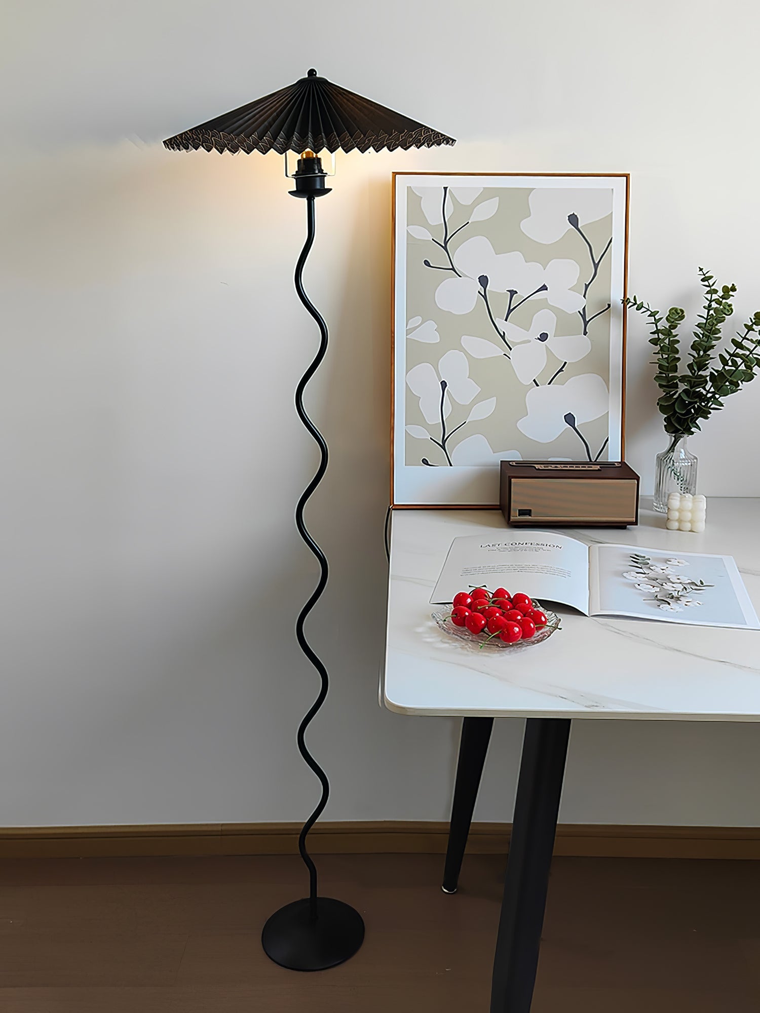 Doveorio Wavy Floor Lamp