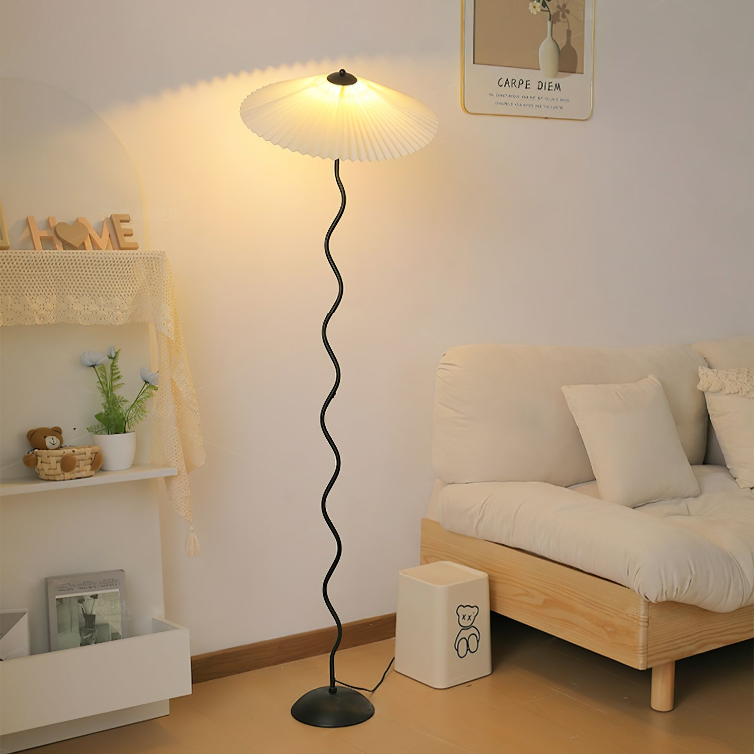 Doveorio Wavy Floor Lamp