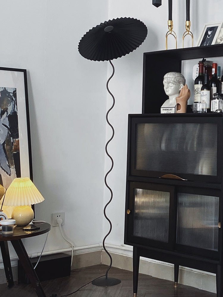 Doveorio Wavy Floor Lamp