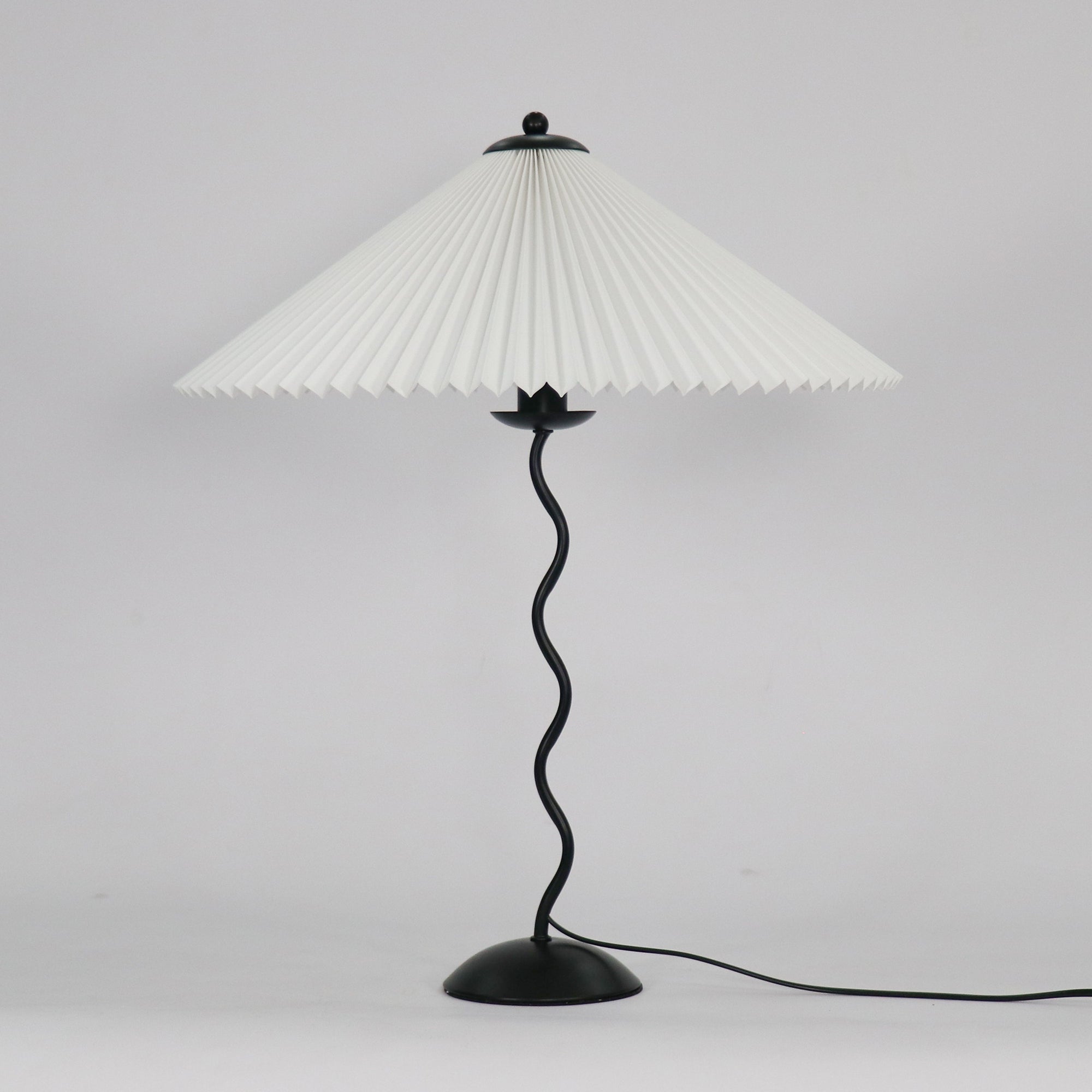Rion Wavy Table Lamp