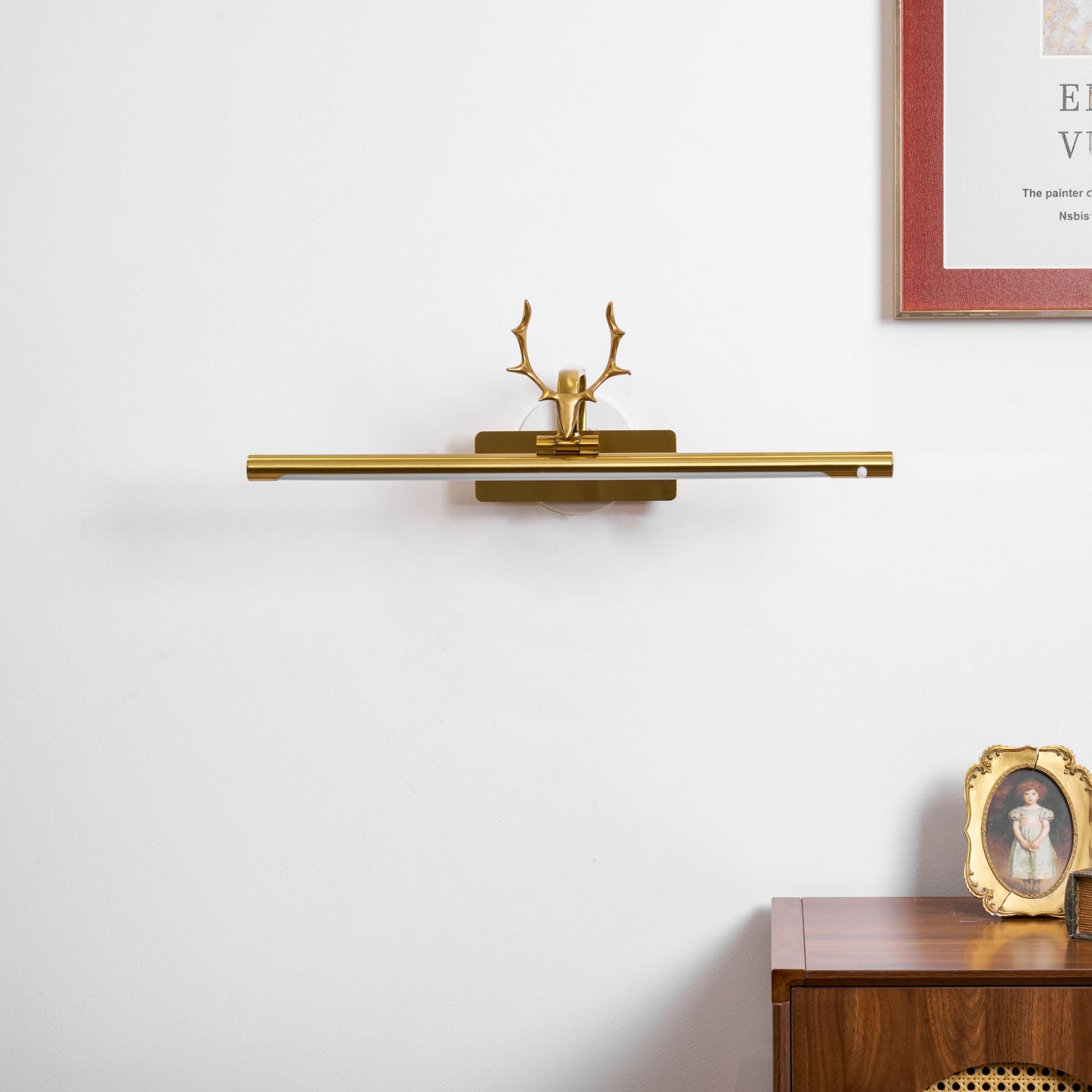Rioay Stag Horn Wall Light