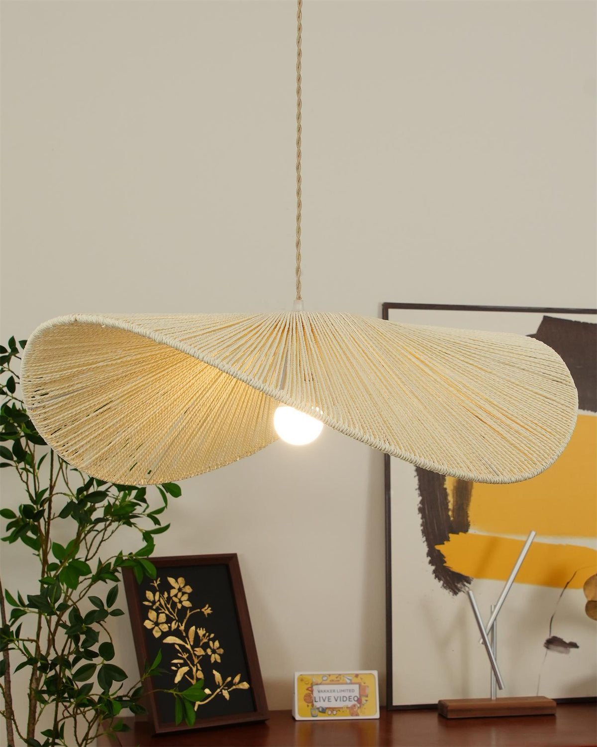 Straw Hat Pendant Light – detail 4