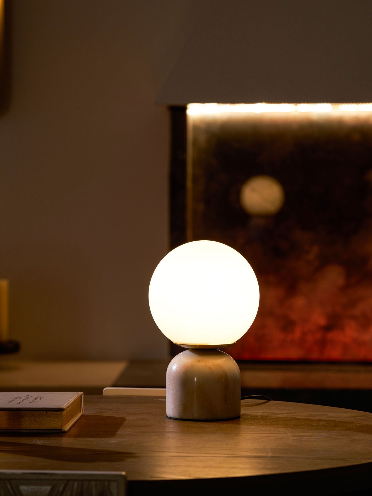 Okavo Globe Table Lamp