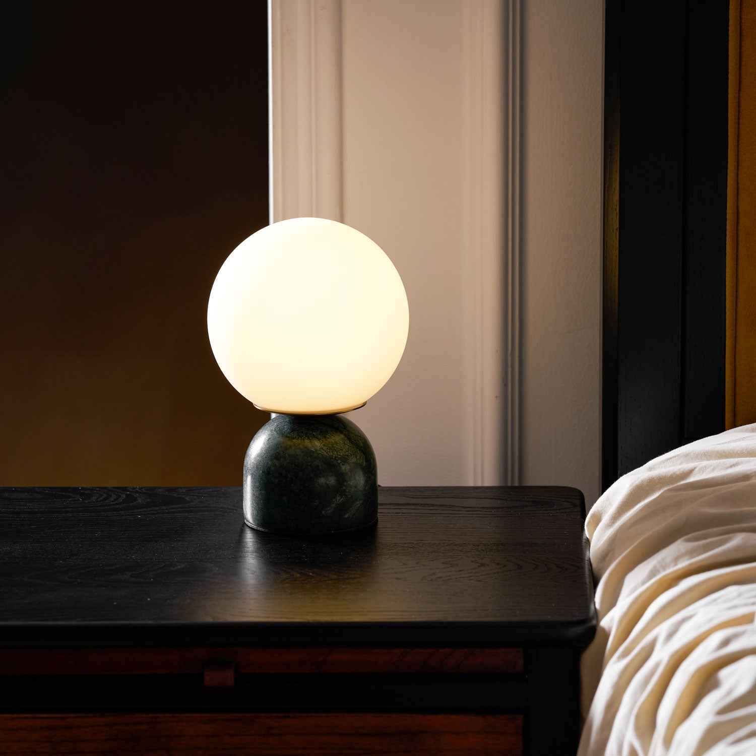 Okavo Globe Table Lamp