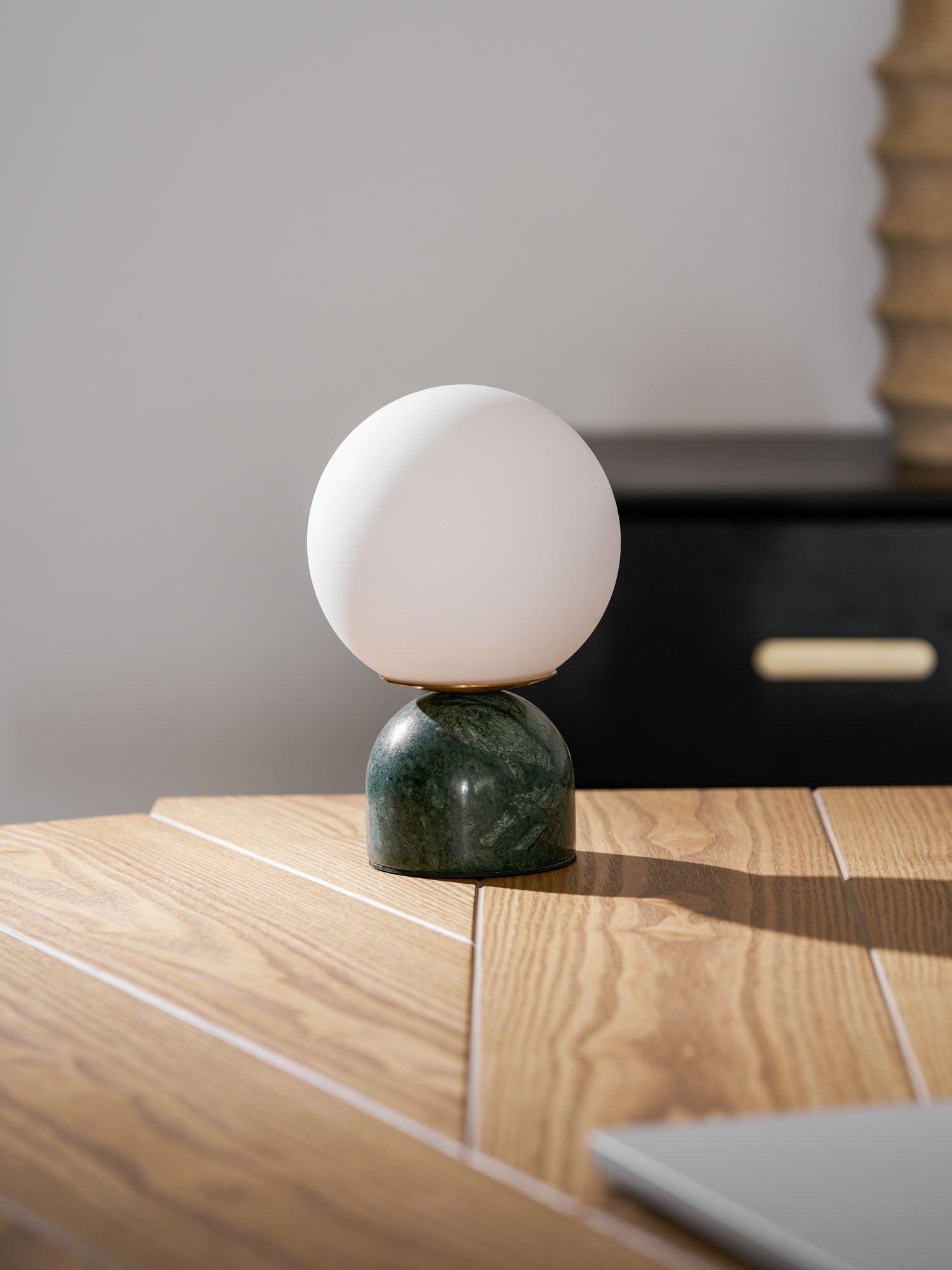 Okavo Globe Table Lamp