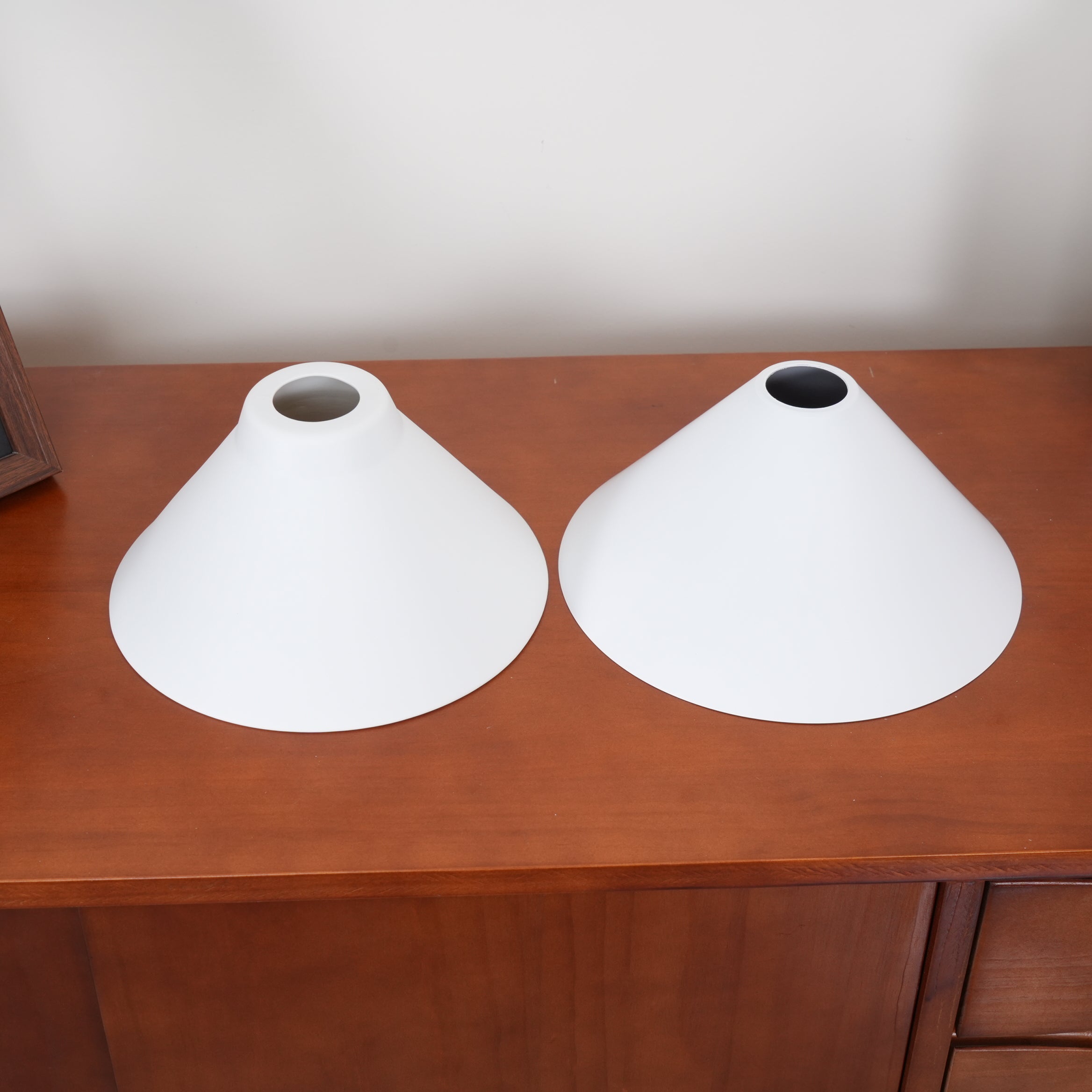 Kirovien Cone Wall Light