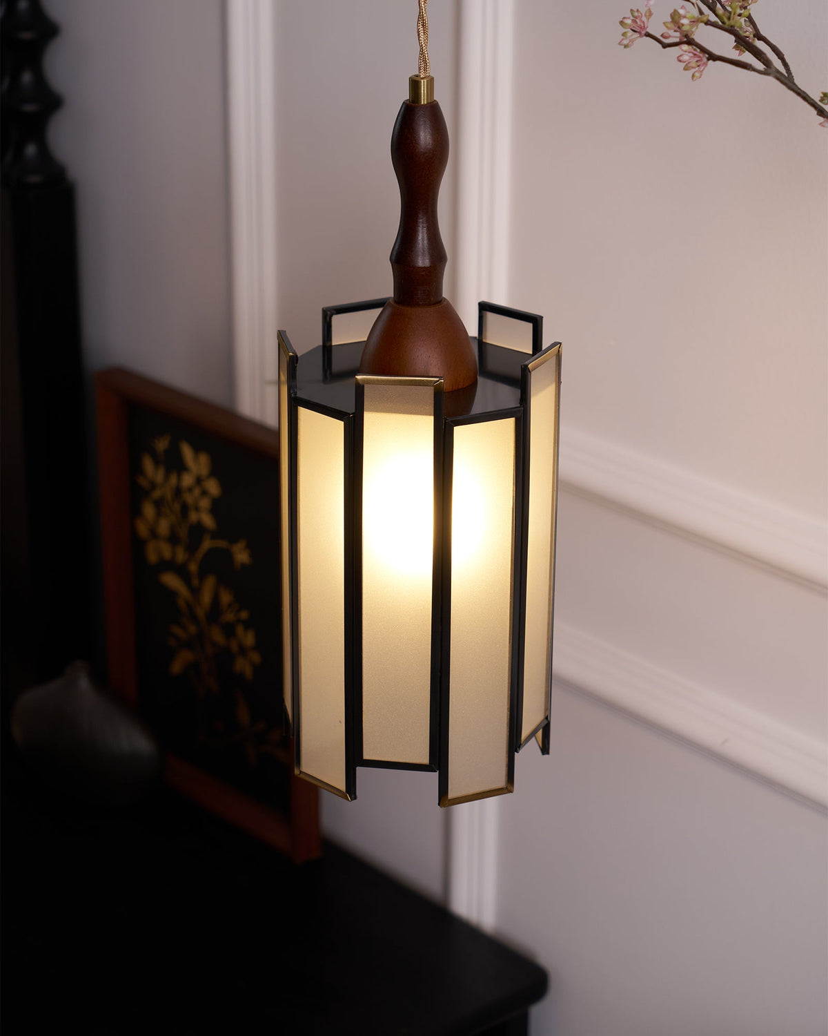 Tiffany Stained Glass Pendant Lamp - Vakkerlight