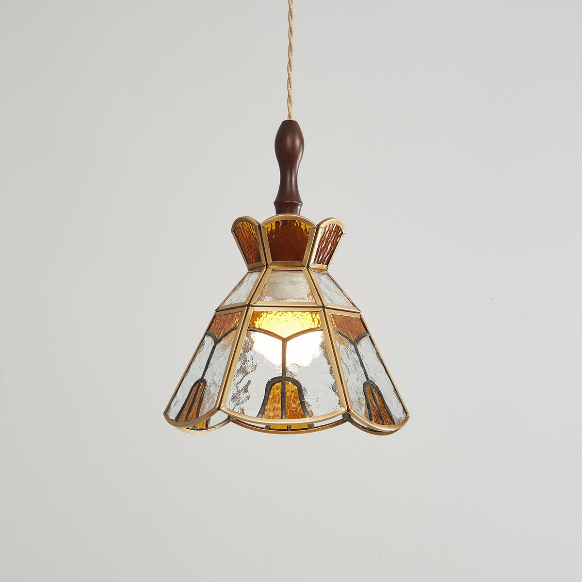 Tiffany Stained Glass Pendant Lamp - Vakkerlight