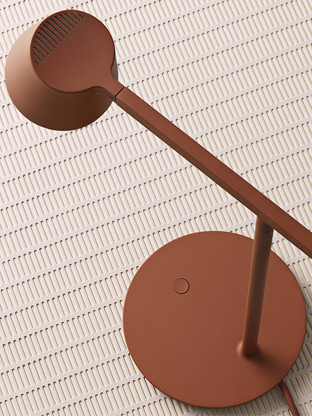 Belvi Minimalist Table Lamp