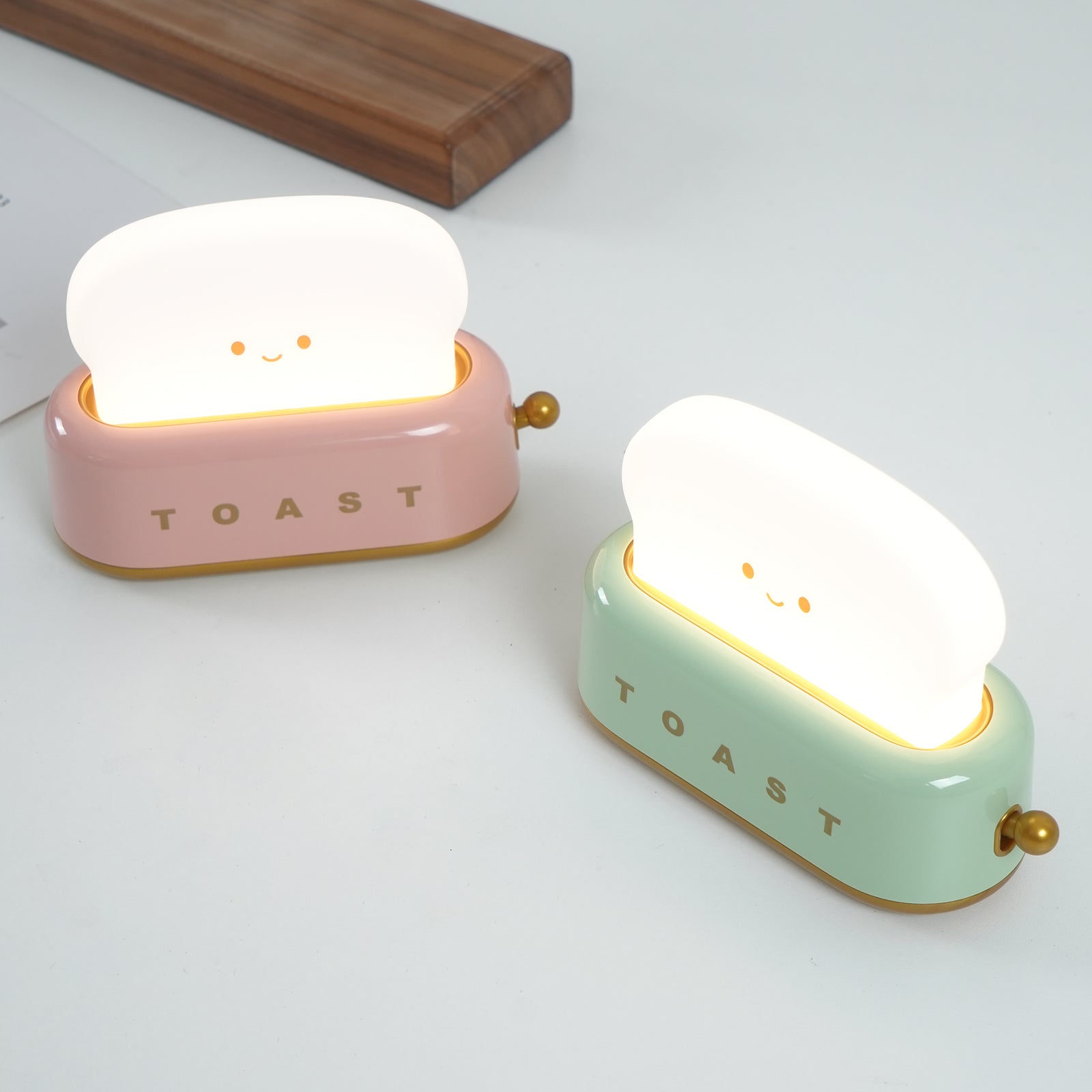 Zanden Toaster Table Lamp