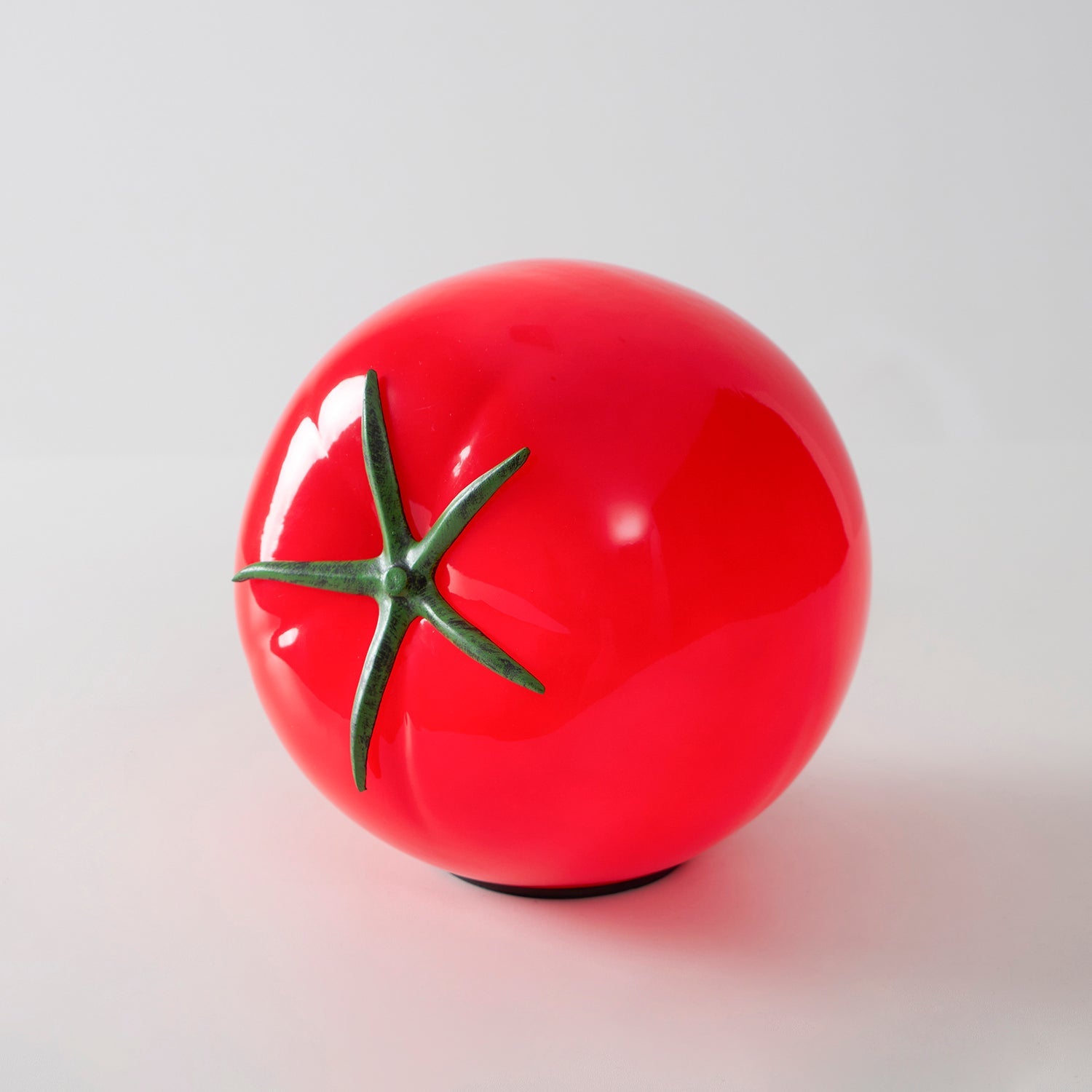 Halearey Tomato Table Lamp