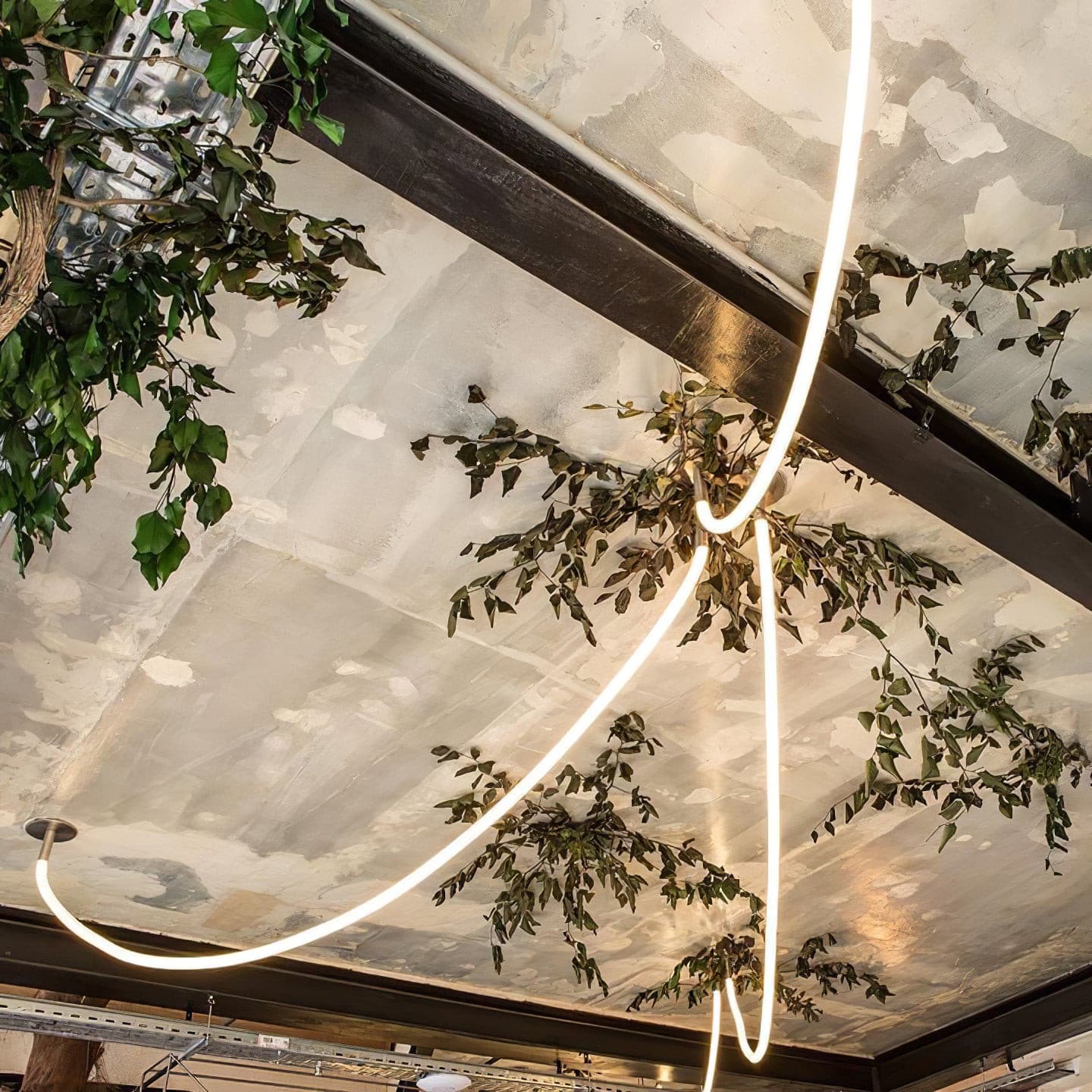 Yaralen Flexible Pendant Light