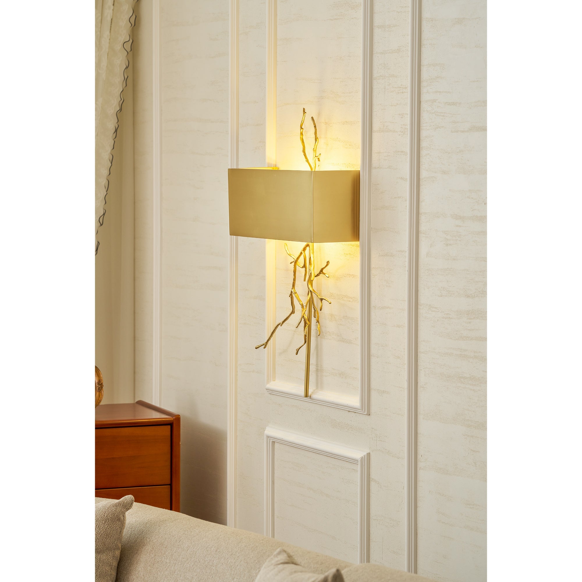 Wilova Branch Wall Light
